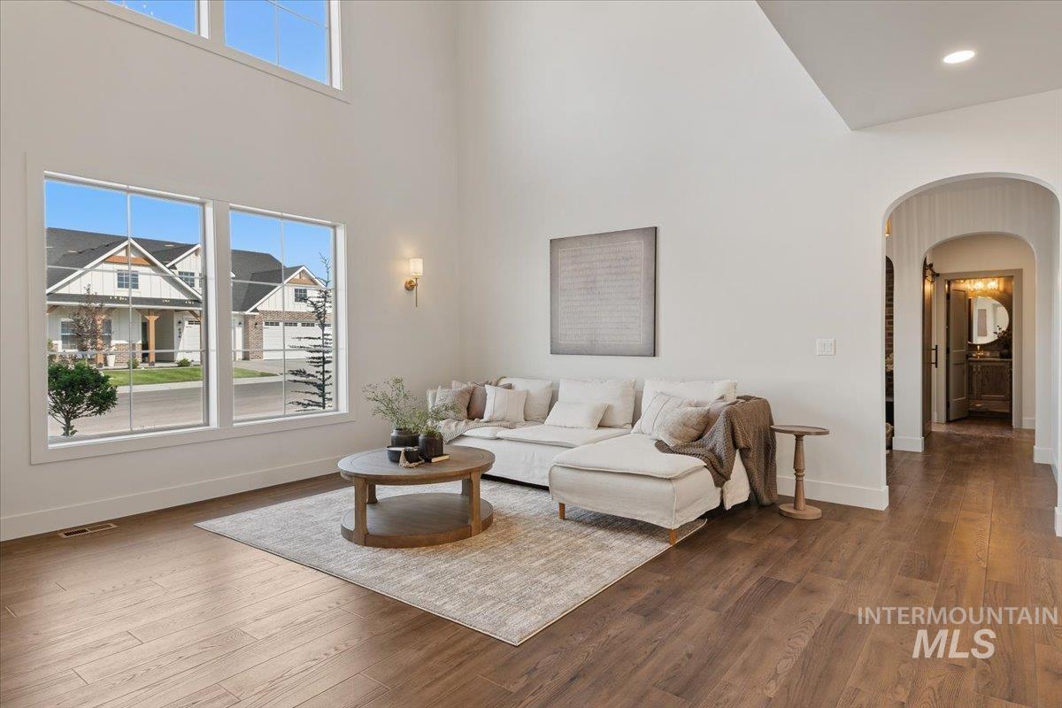661 Full Moon Way Property Photo 11