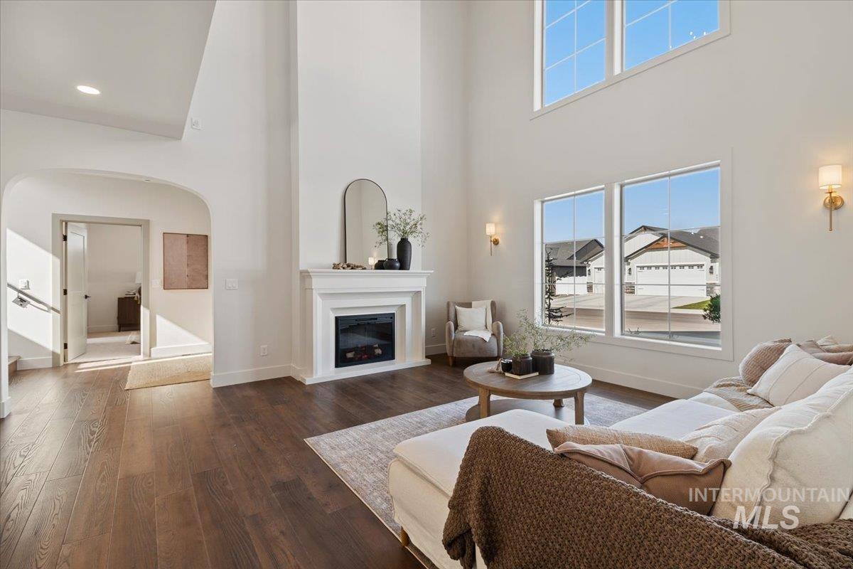 661 Full Moon Way Property Photo 12