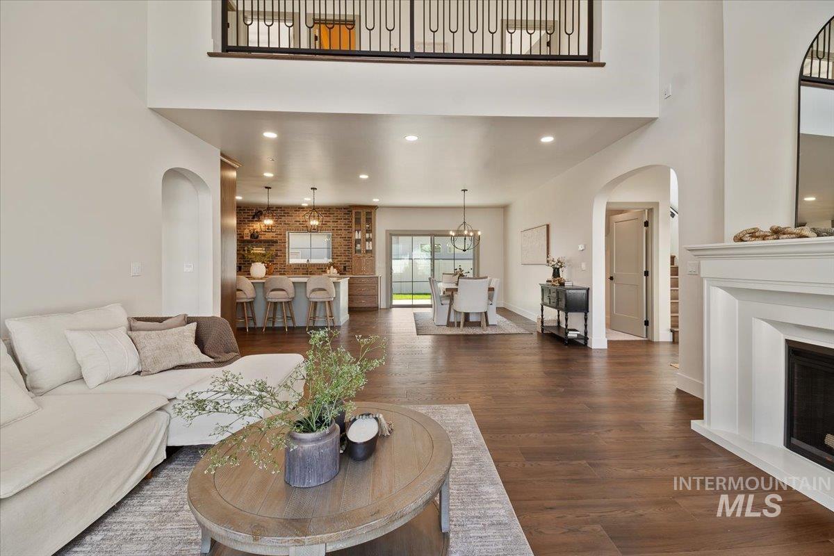 661 Full Moon Way Property Photo 15