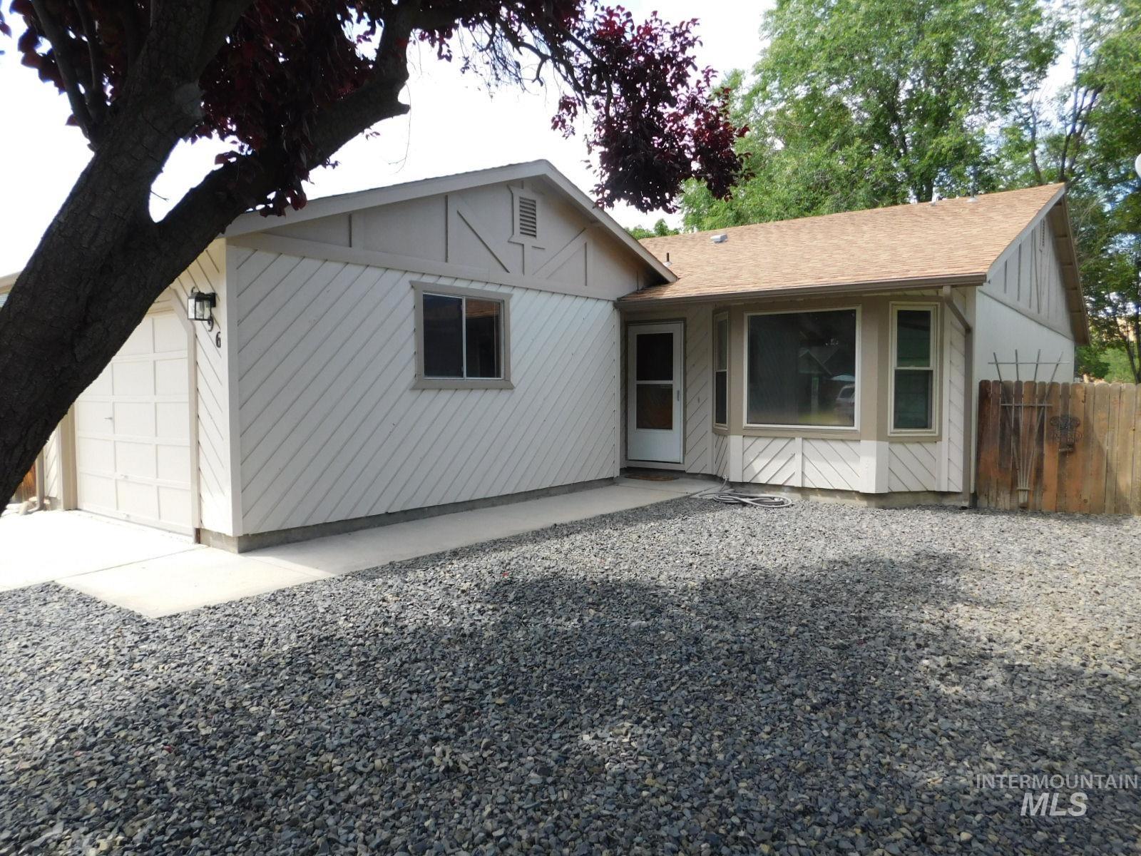 6996 W Gillis Property Photo 2