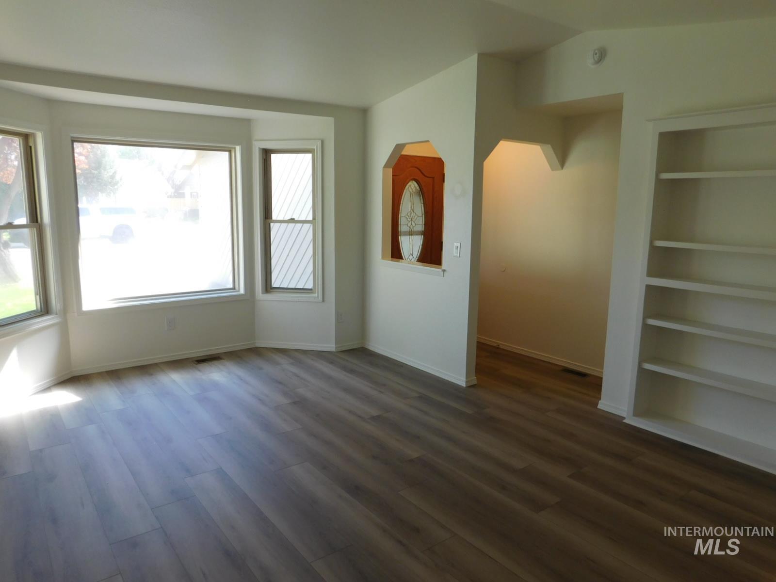 6996 W Gillis Property Photo 9