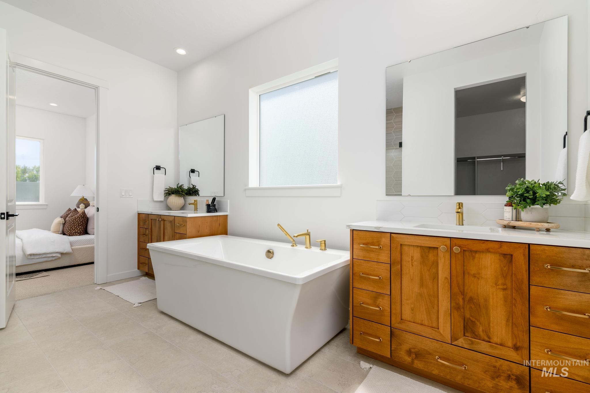 10882 W Wellness St Property Photo 10