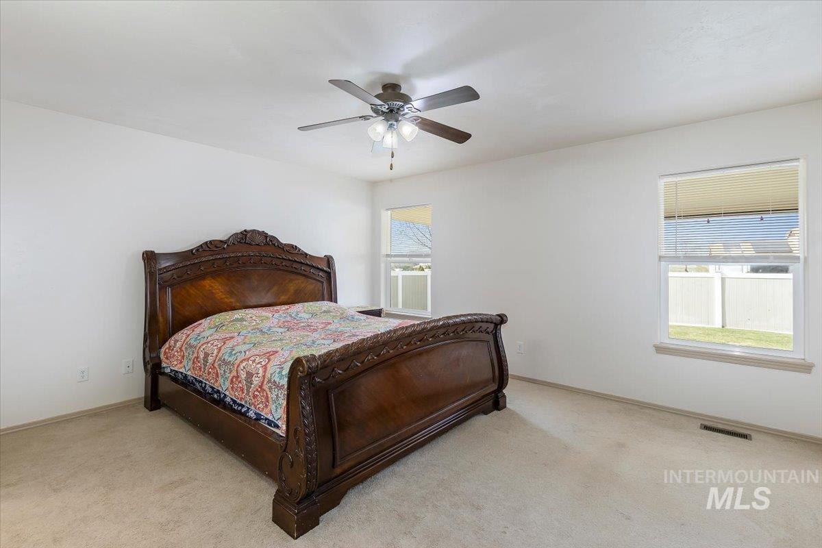 581 Creekside Way Property Photo 12