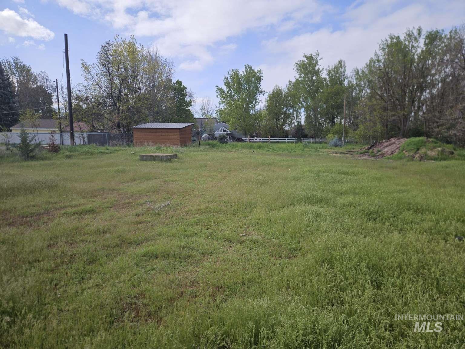11423 W Arch St Property Photo 2
