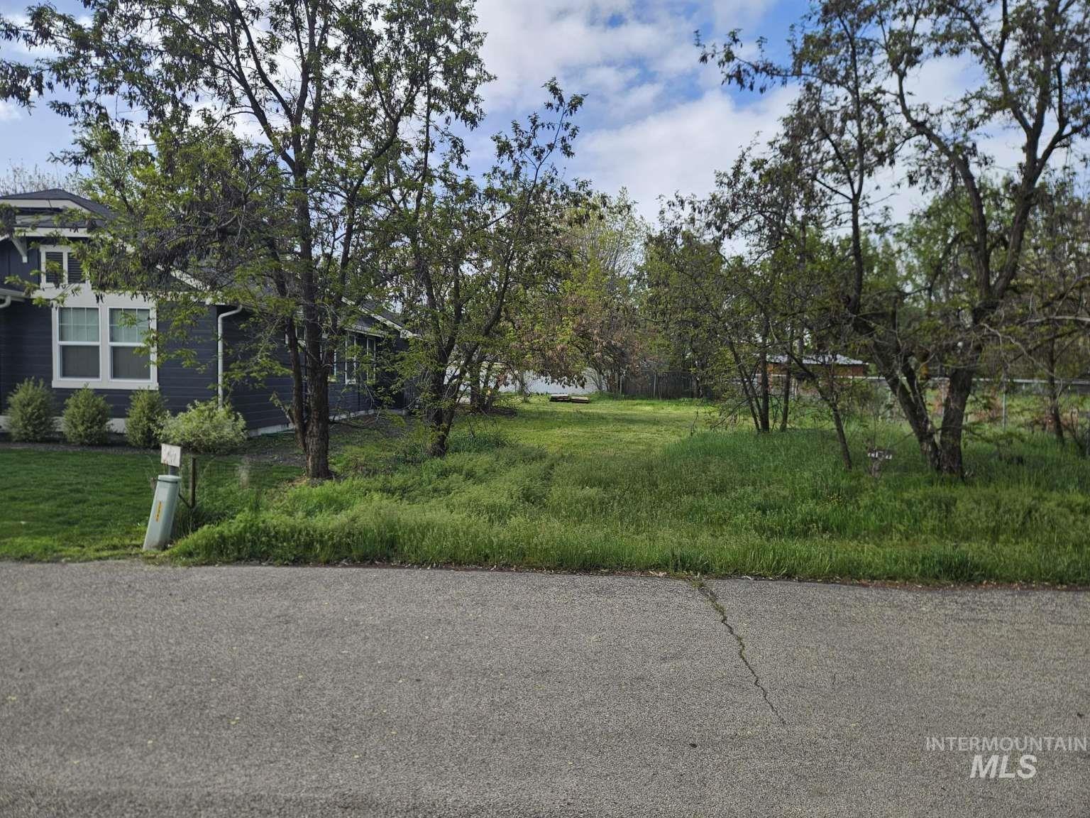 11423 W Arch St Property Photo 6