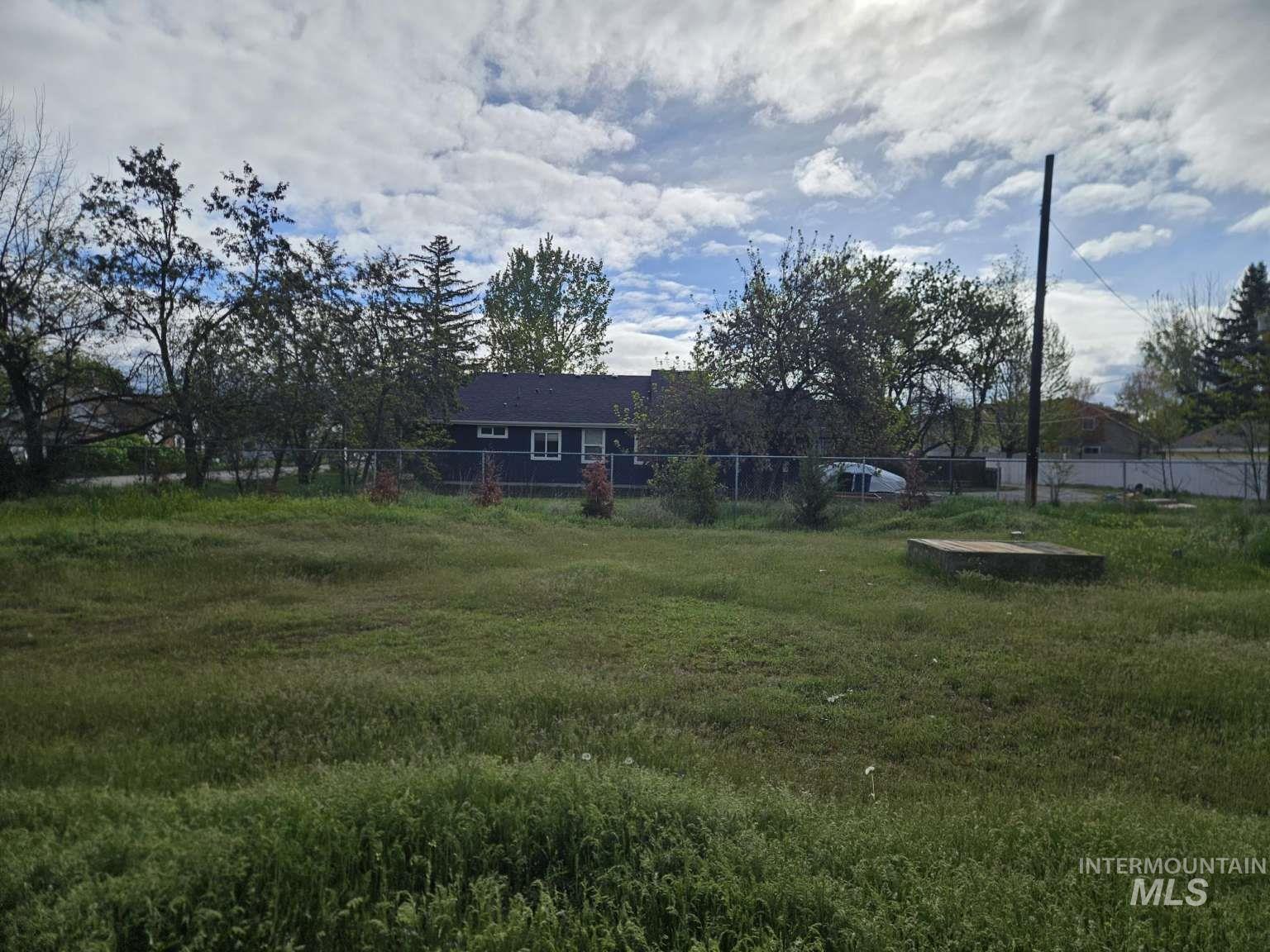 11423 W Arch St Property Photo 11