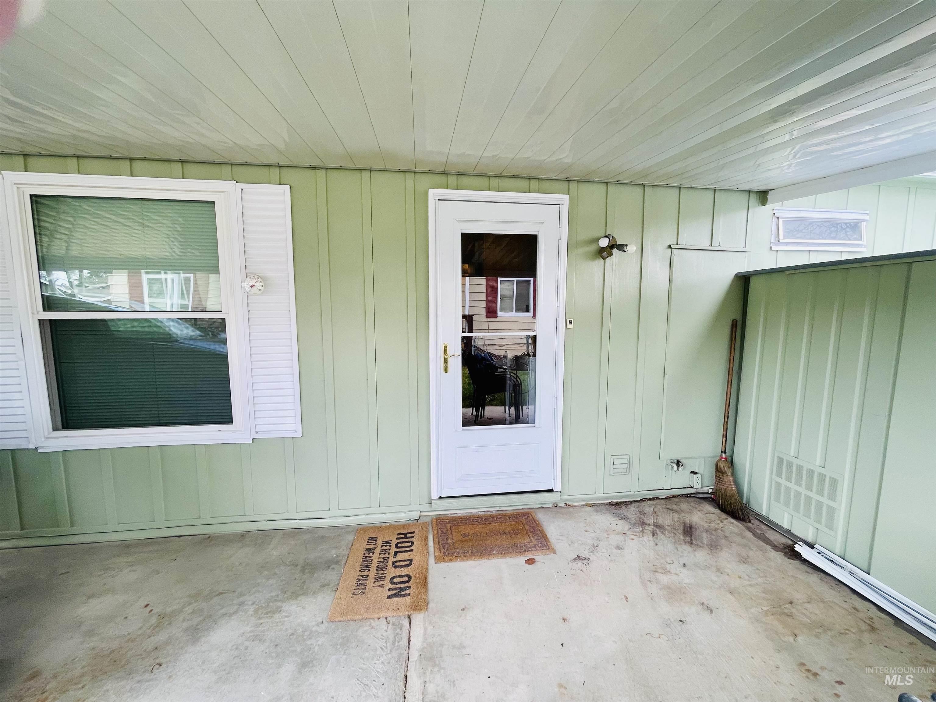 10609 W Abram Ln Property Photo 15