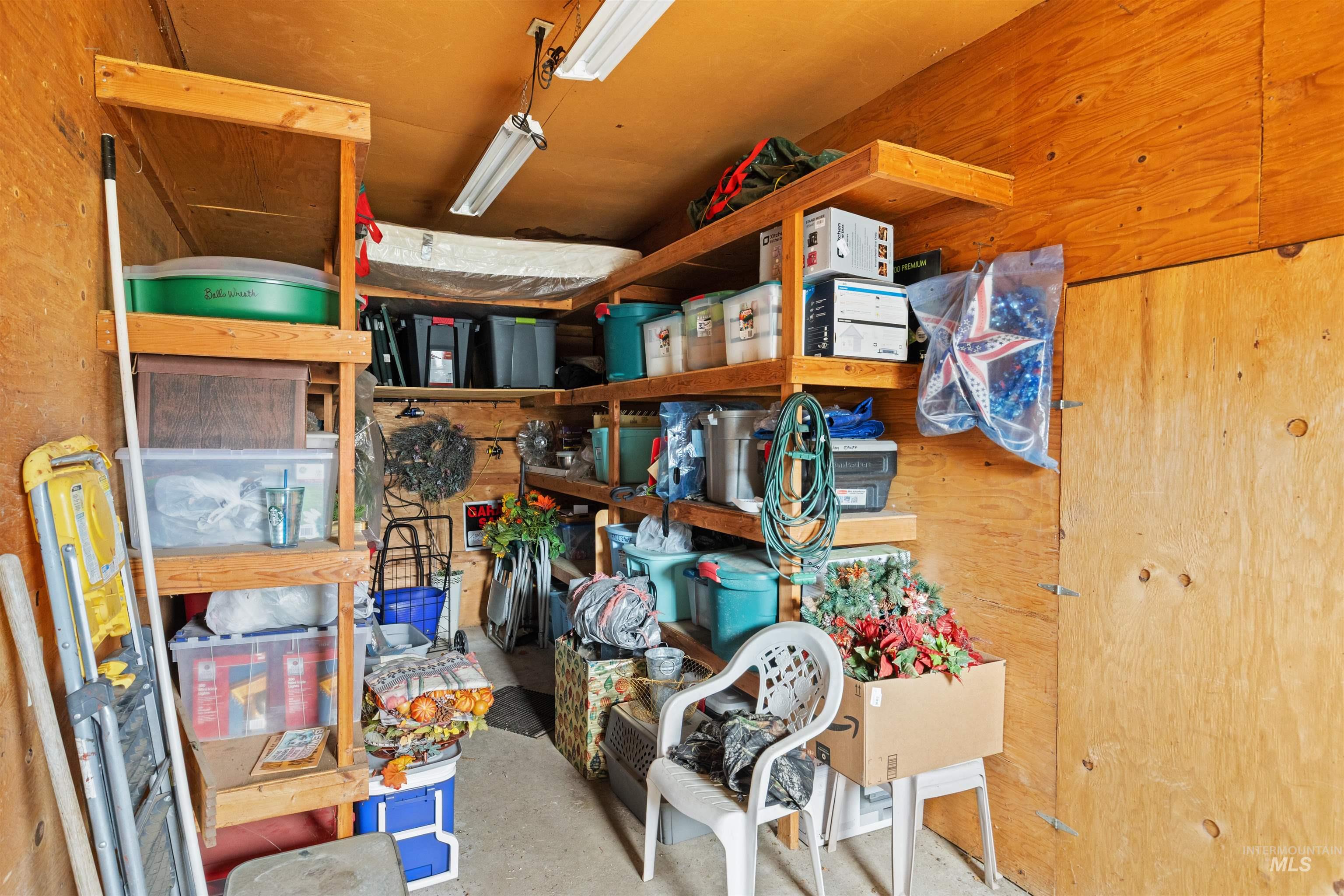 27535 Garden Gulch Road Property Photo 33