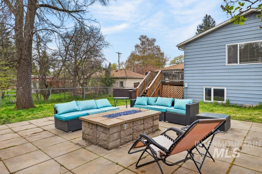 816 S Lynn Property Photo 35