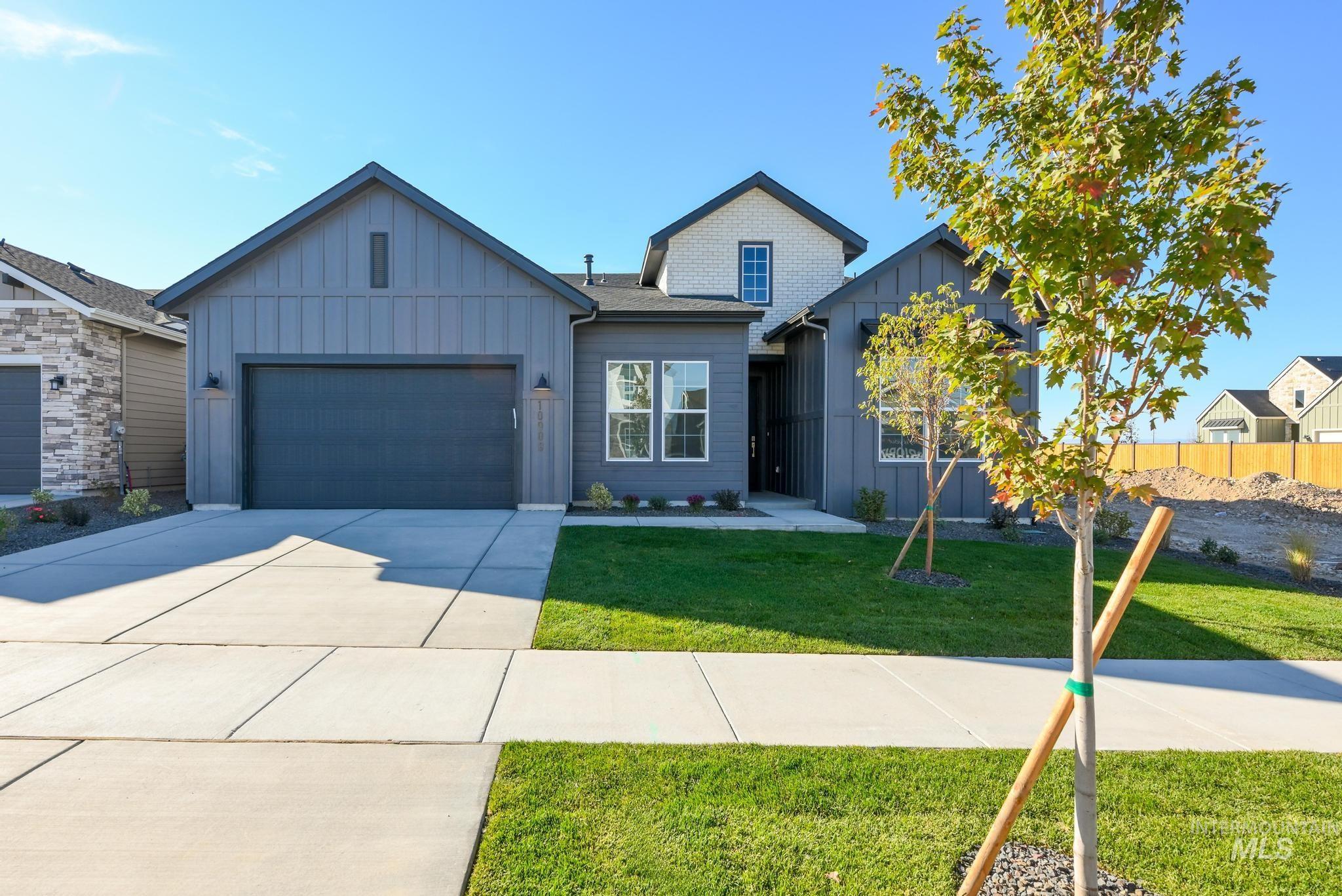 10909 W Wellness St Property Photo 1