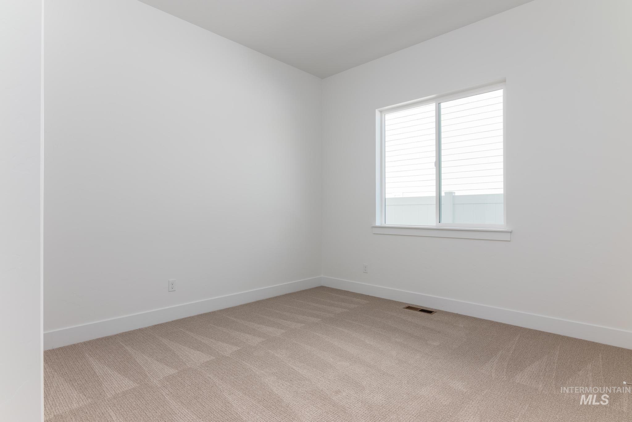 14689 Serenity Point St Property Photo 24