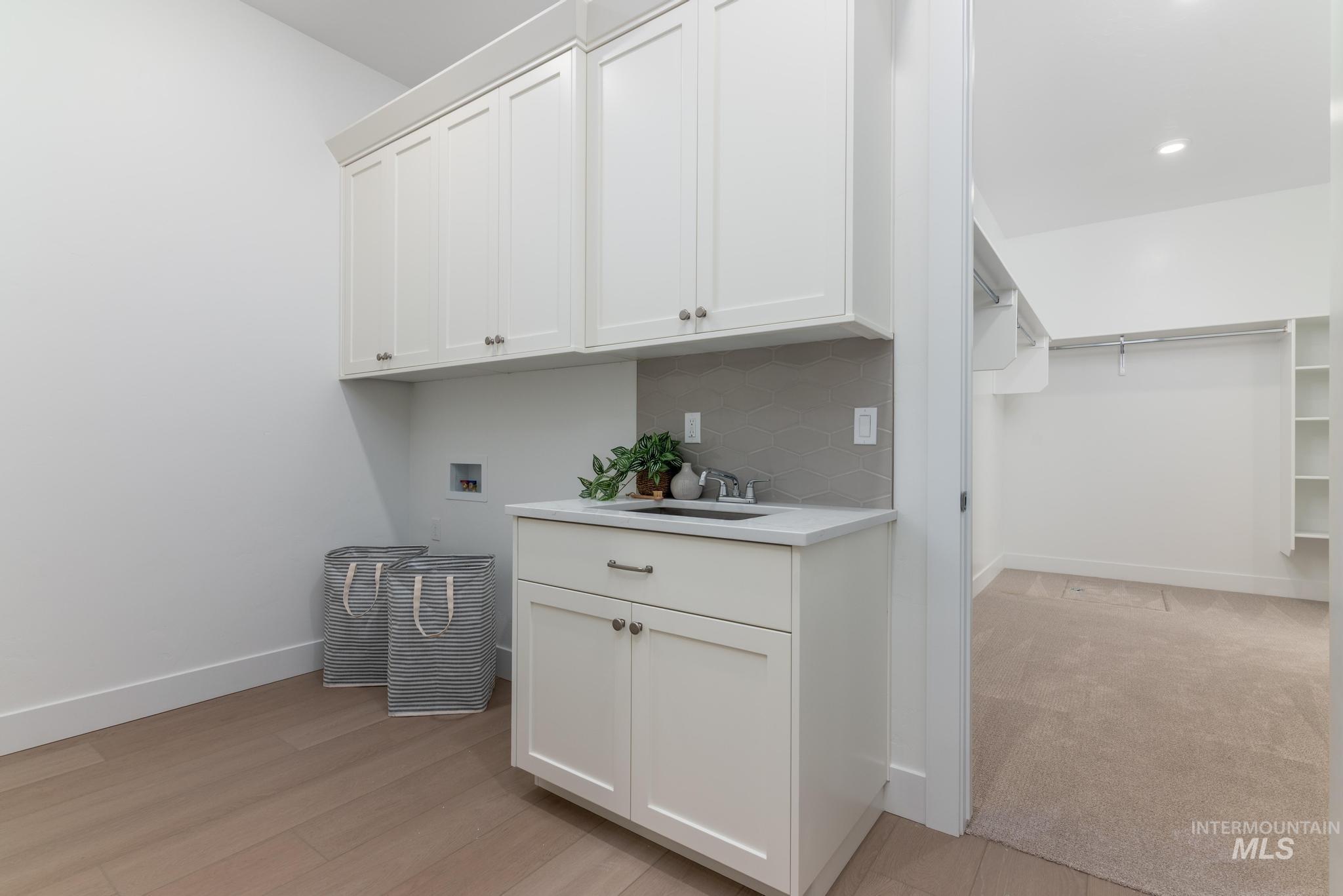 14689 Serenity Point St Property Photo 28
