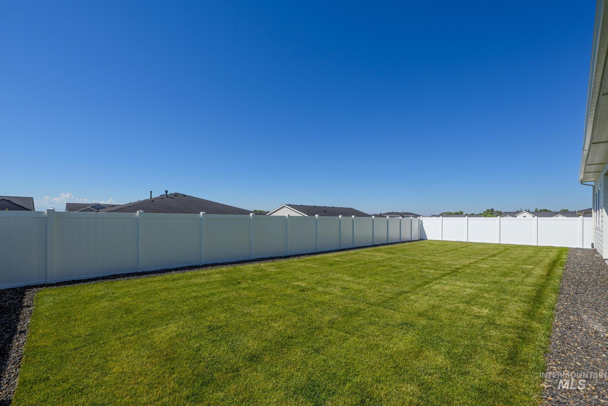 14689 Serenity Point St Property Photo 31
