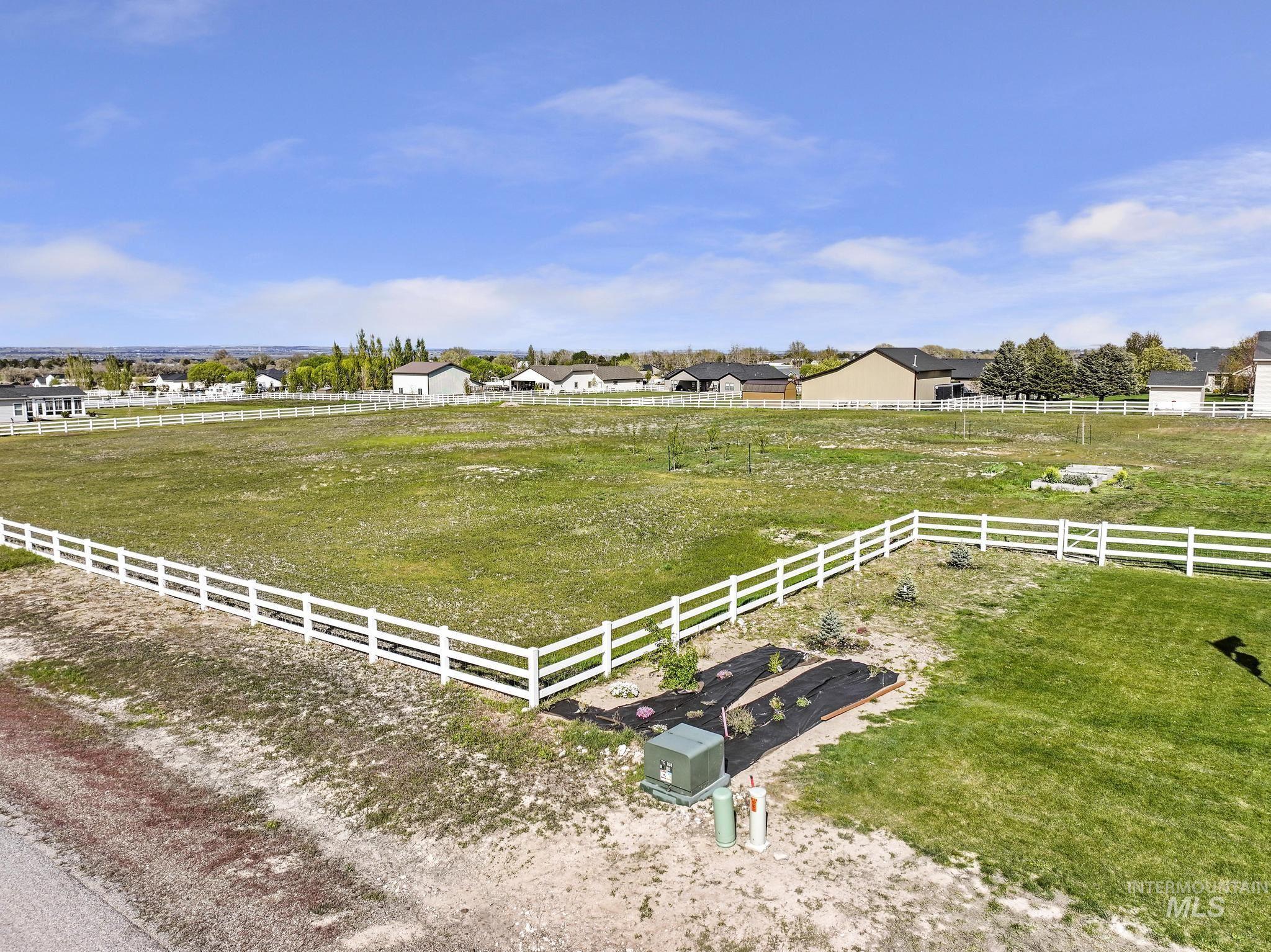 3738 N 2469 E Property Photo 10
