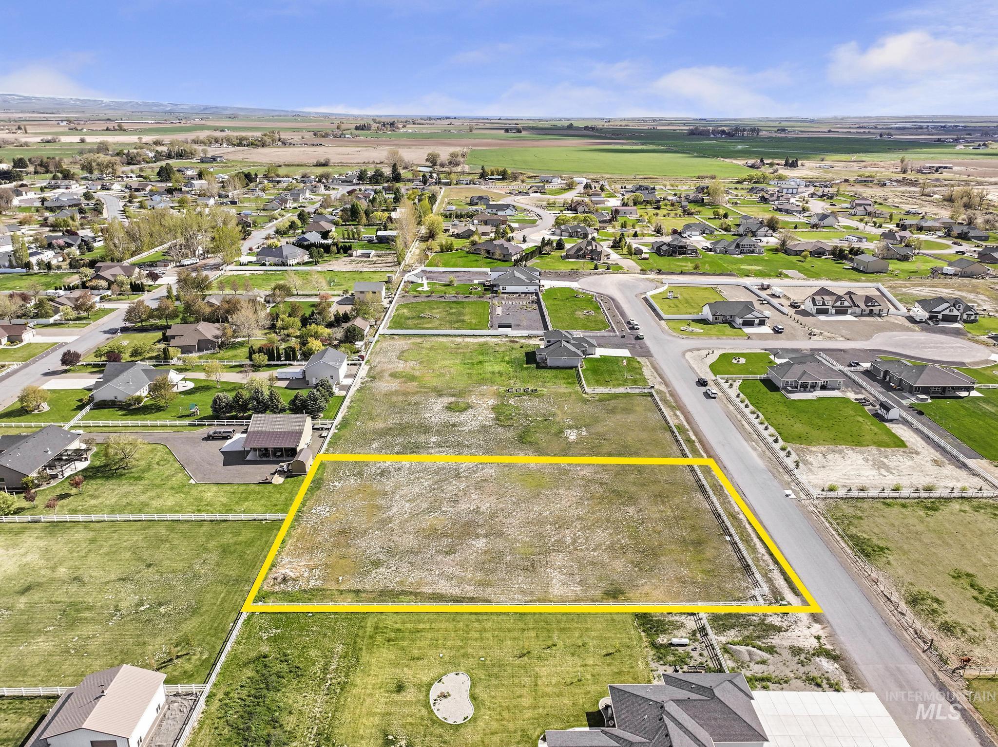 3740 N 2469 E Property Photo 1