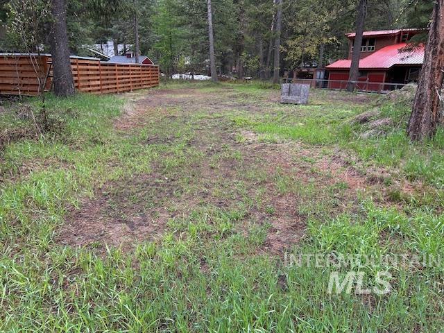 1702 Pine Circle Property Photo 2