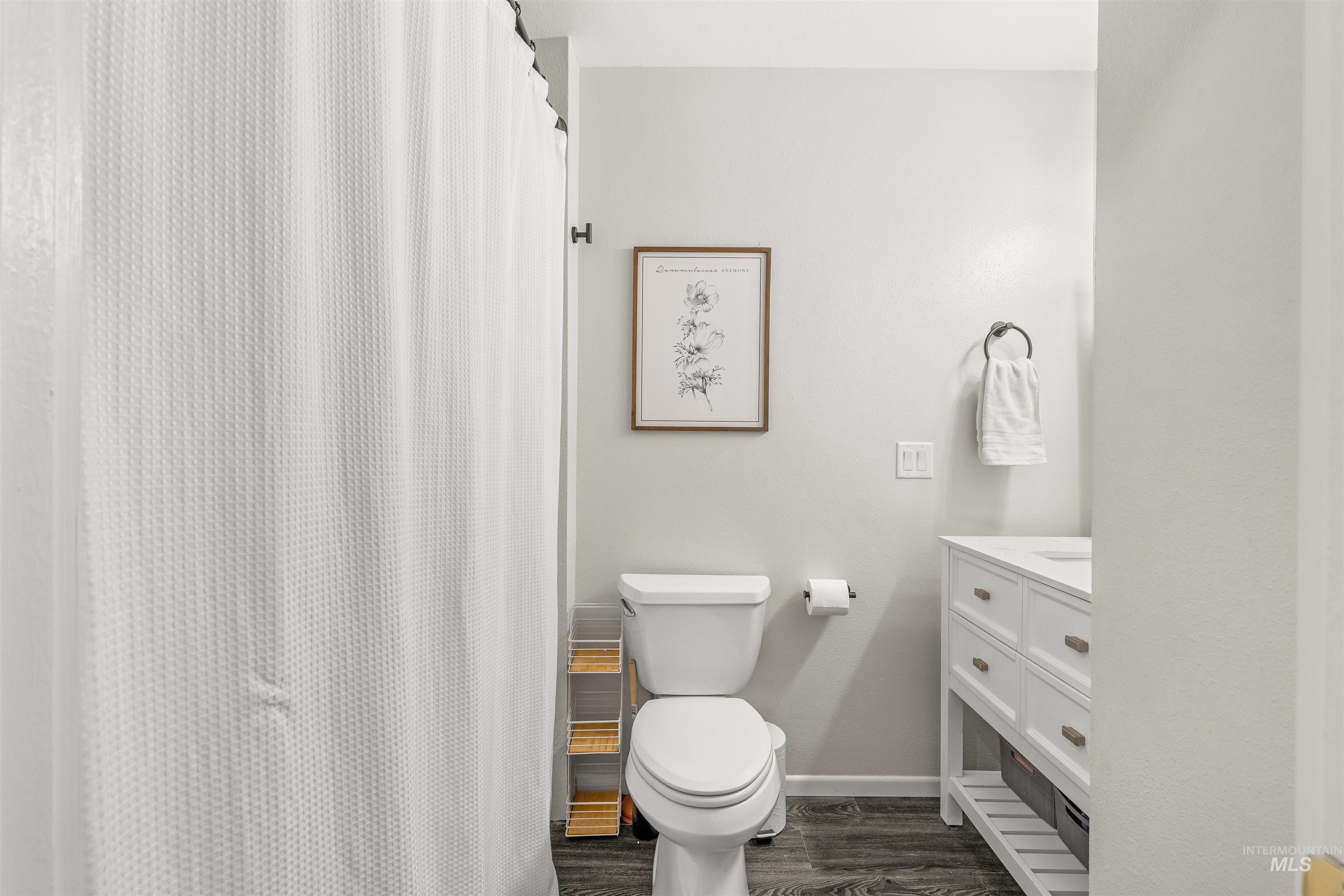 1224 Toby Court Property Photo 14