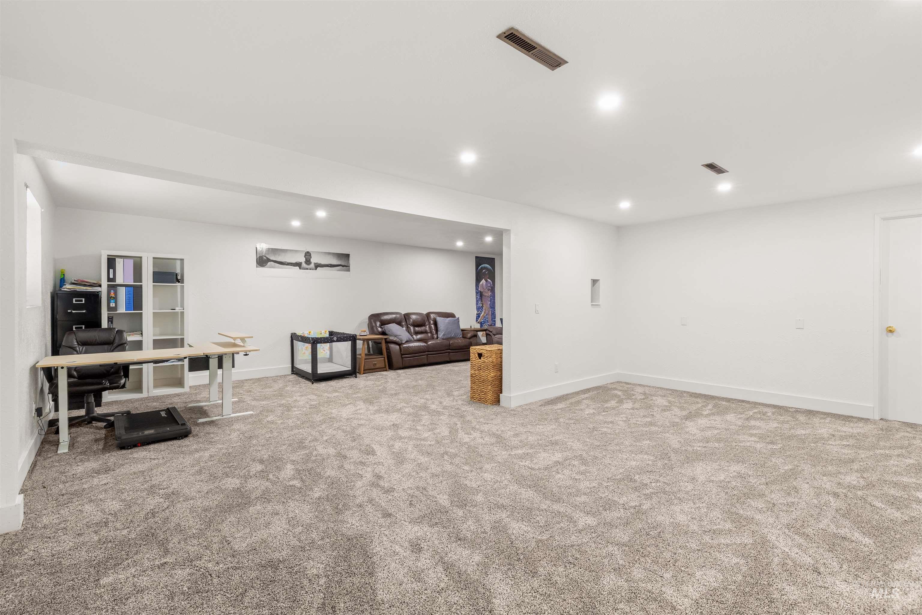 1224 Toby Court Property Photo 28
