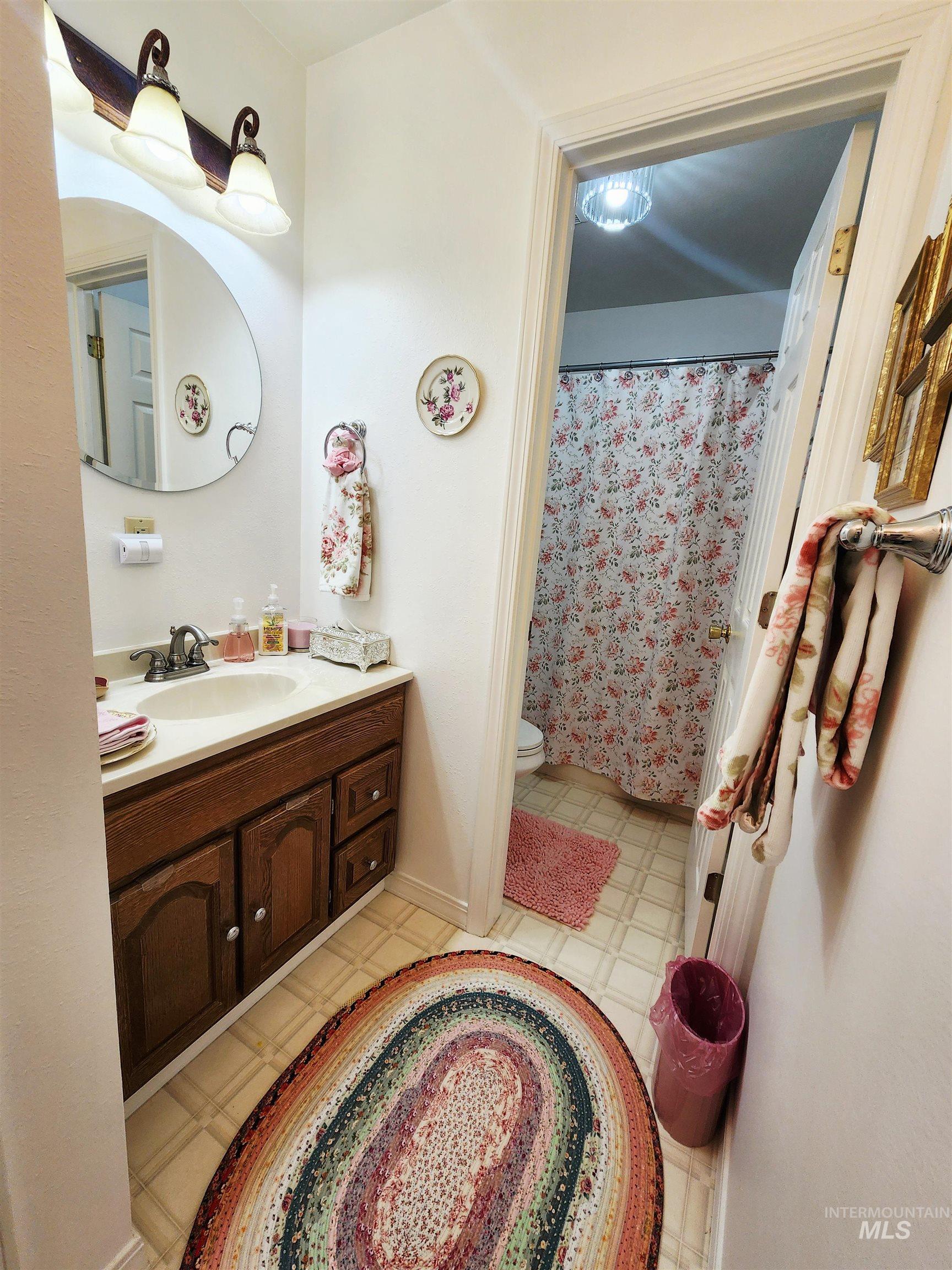 350 N Burton Property Photo 22