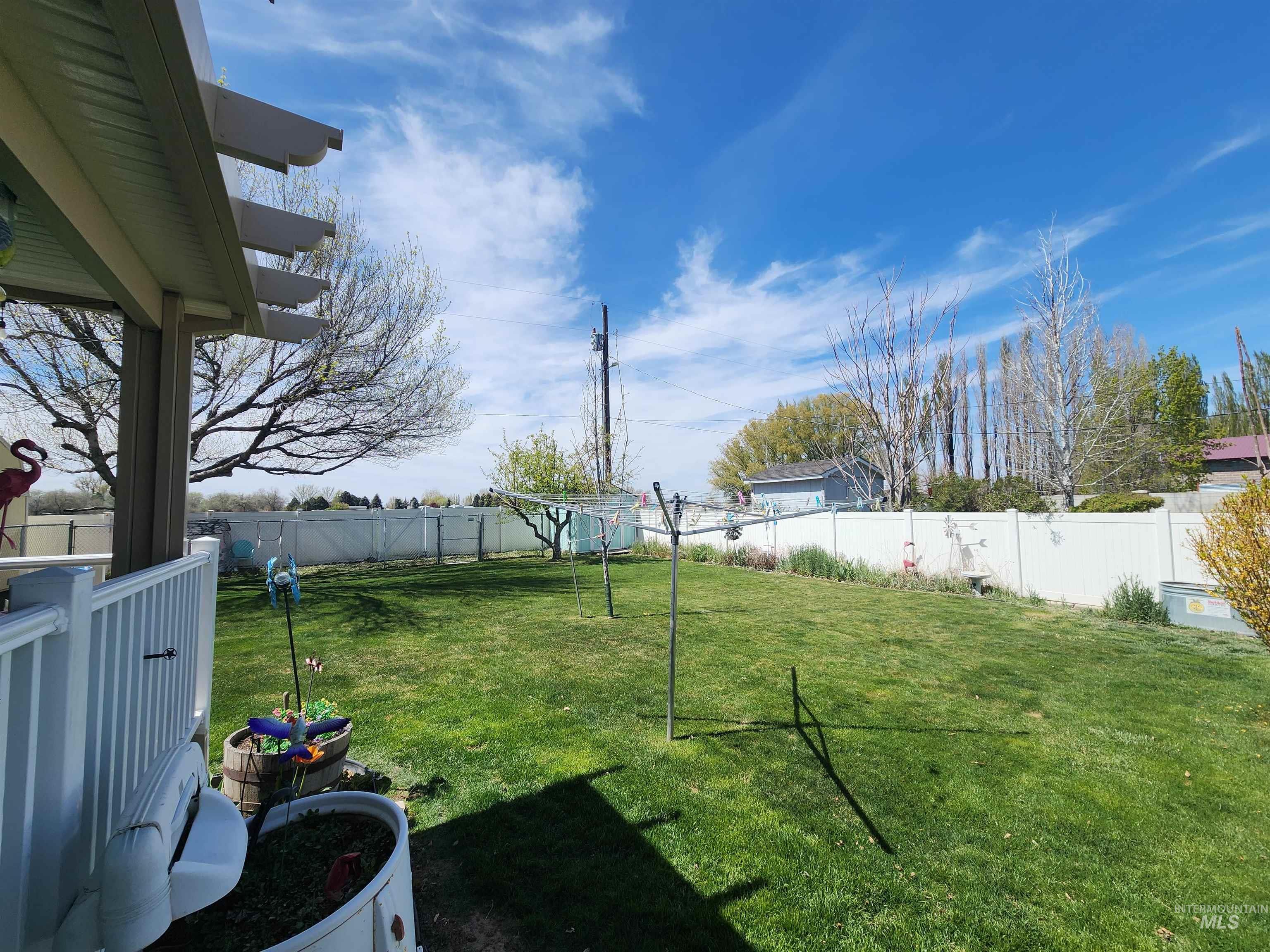 350 N Burton Property Photo 32