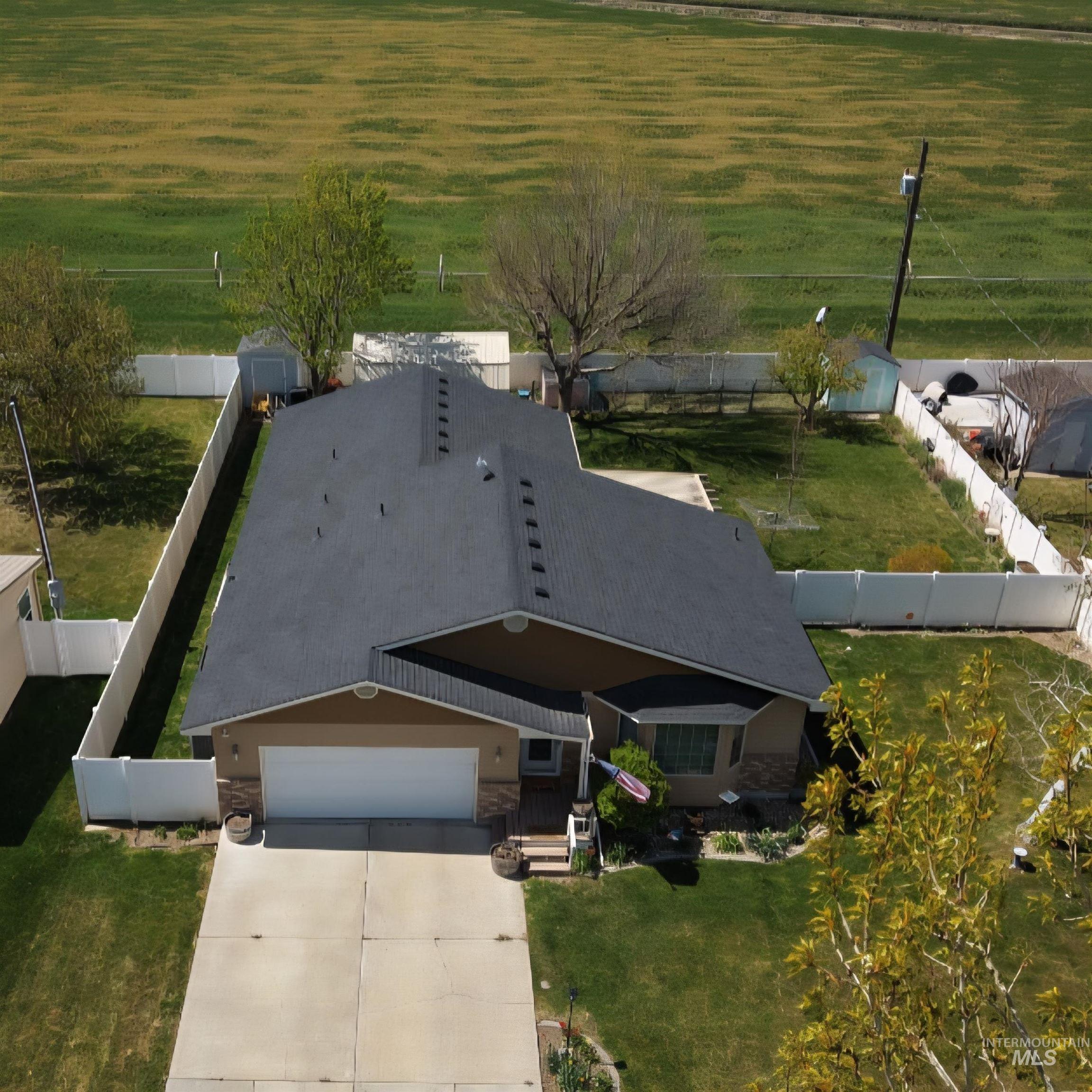 350 N Burton Property Photo 50