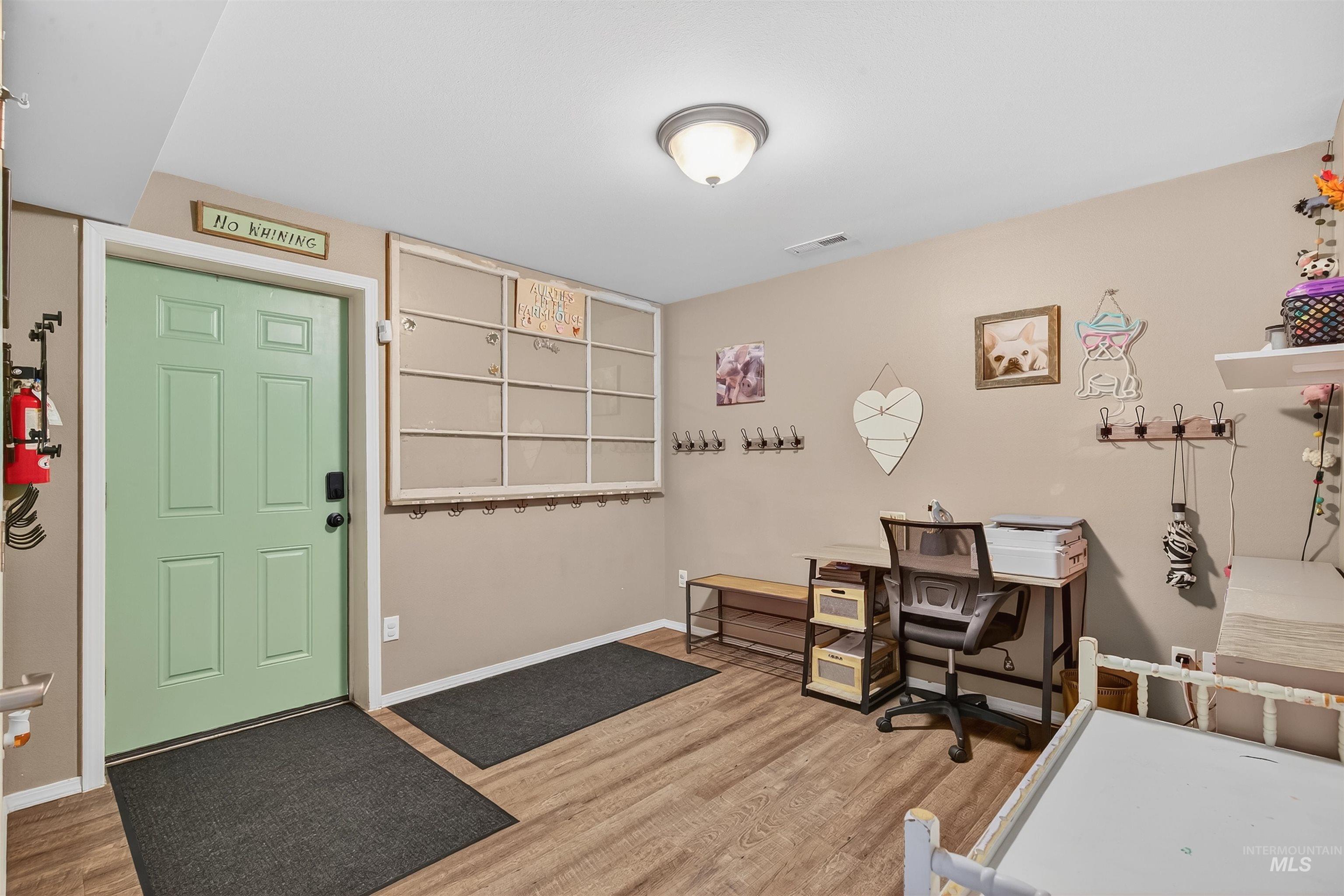 1827 Grelle Ave Property Photo 31