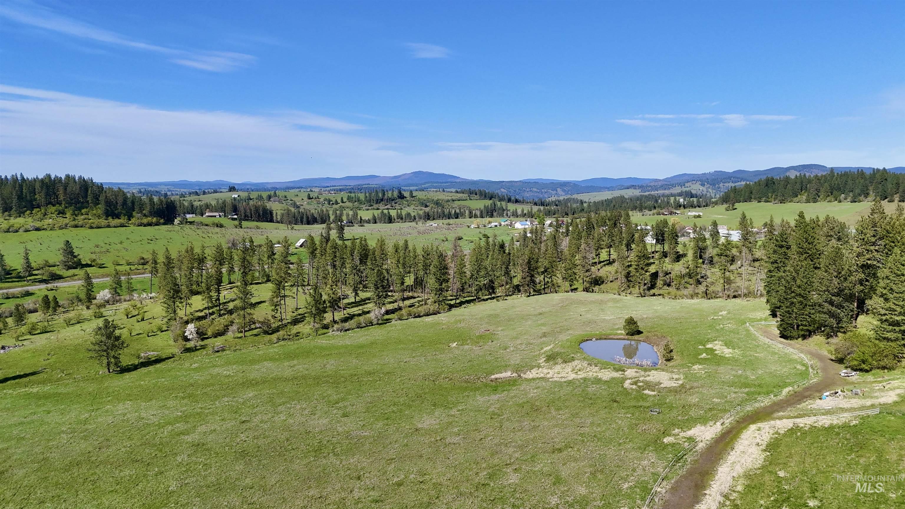 263 Sill Creek Rd. Property Photo 5