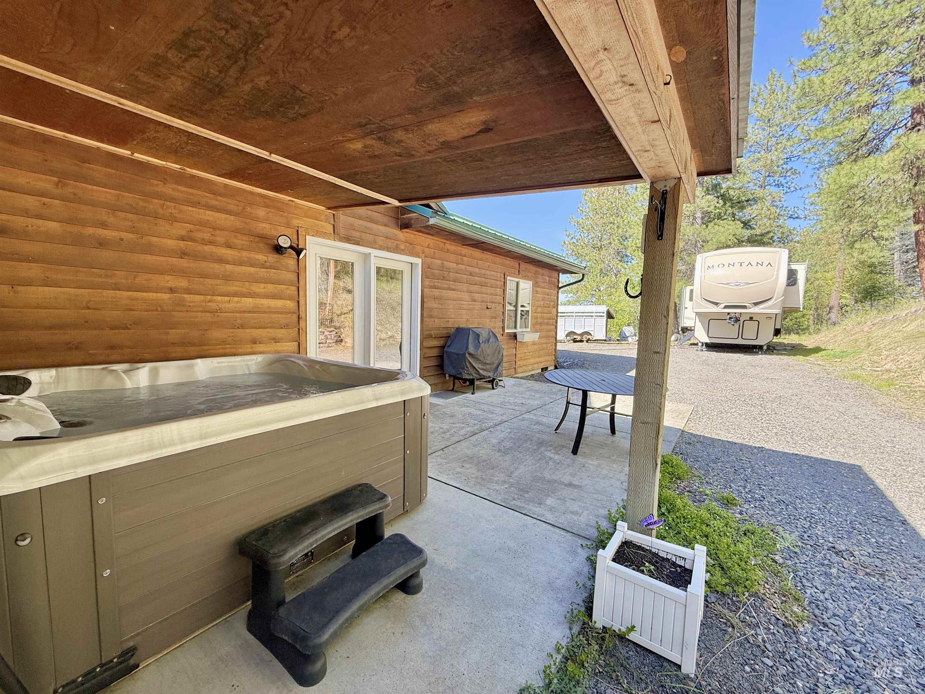 263 Sill Creek Rd. Property Photo 46