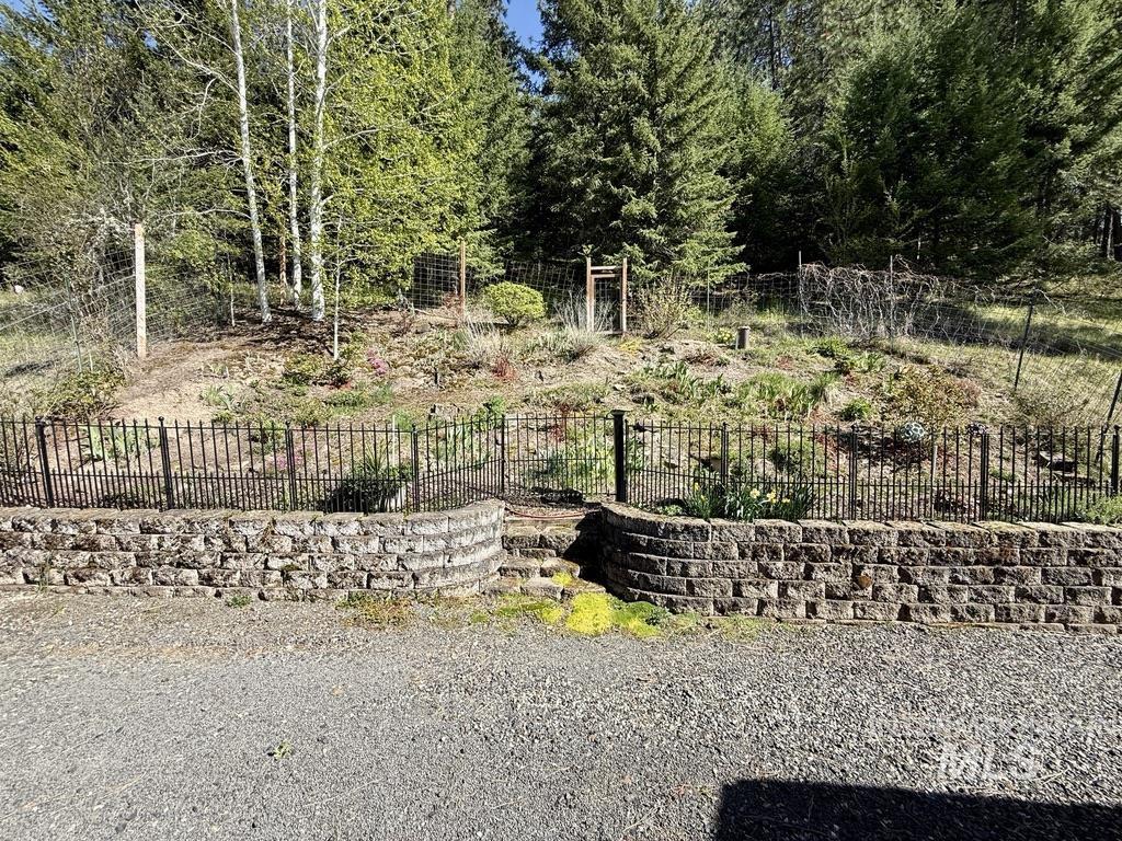 263 Sill Creek Rd. Property Photo 47