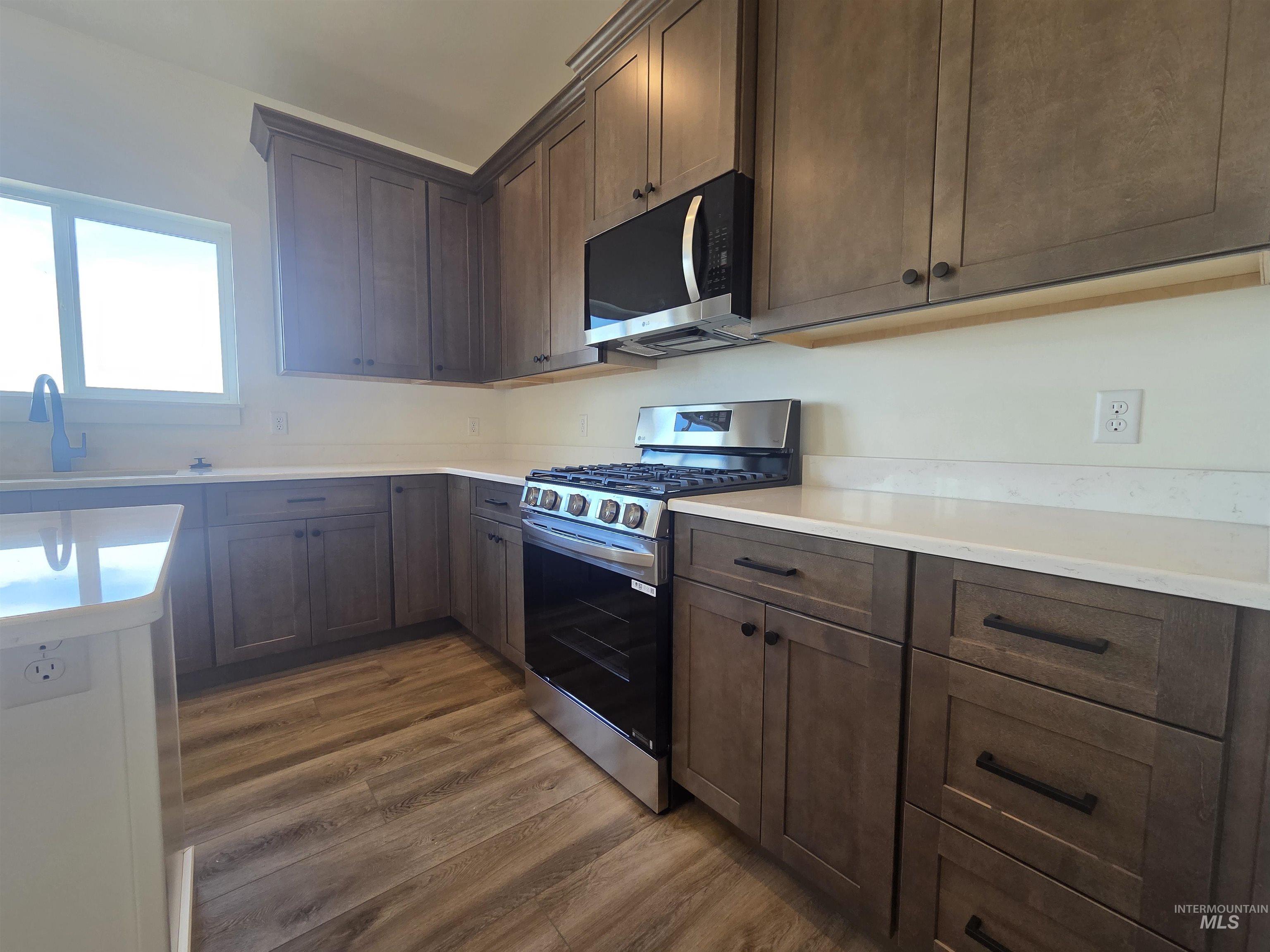 1117 Moss Avenue Property Photo 7