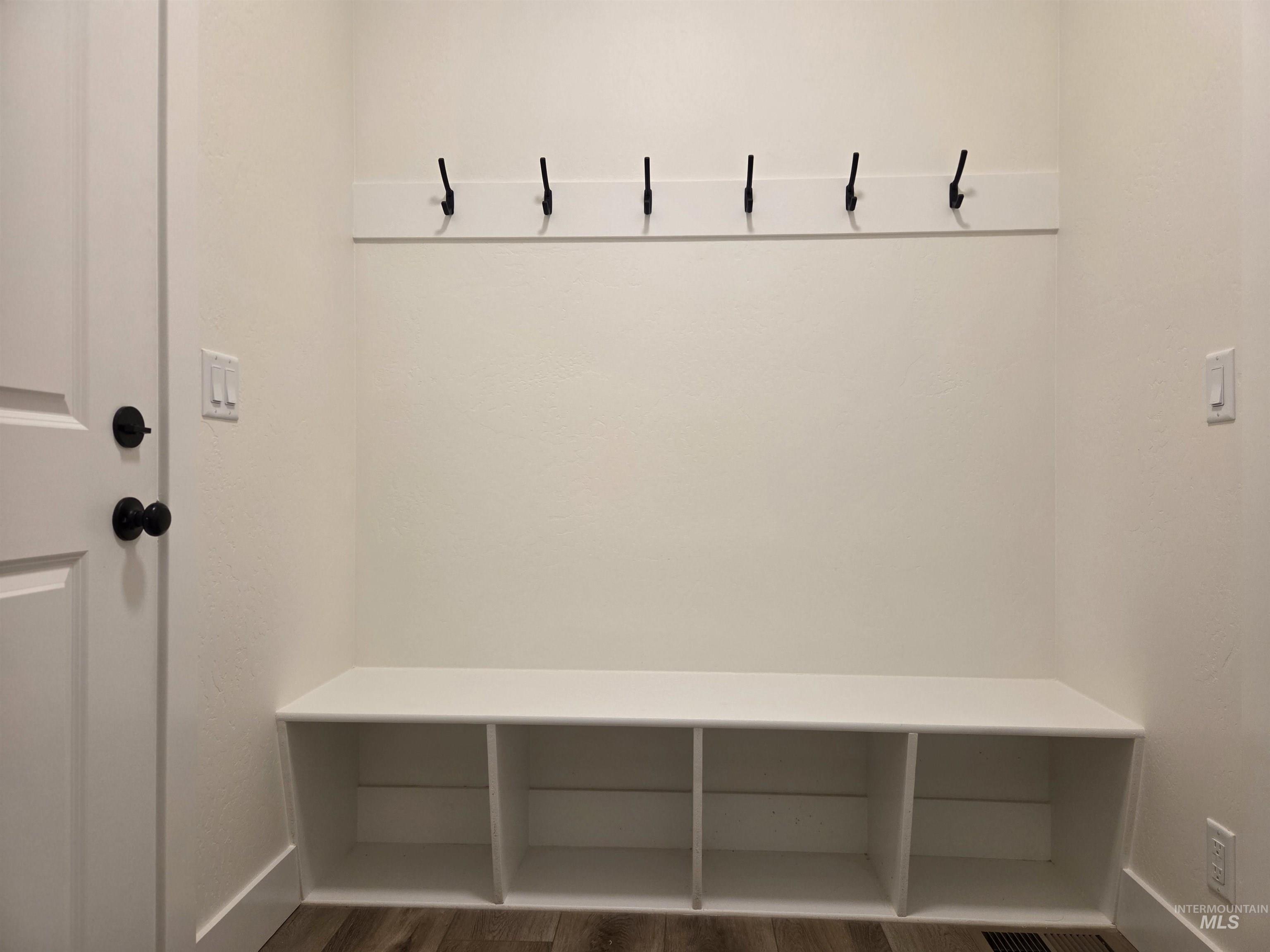 1117 Moss Avenue Property Photo 15