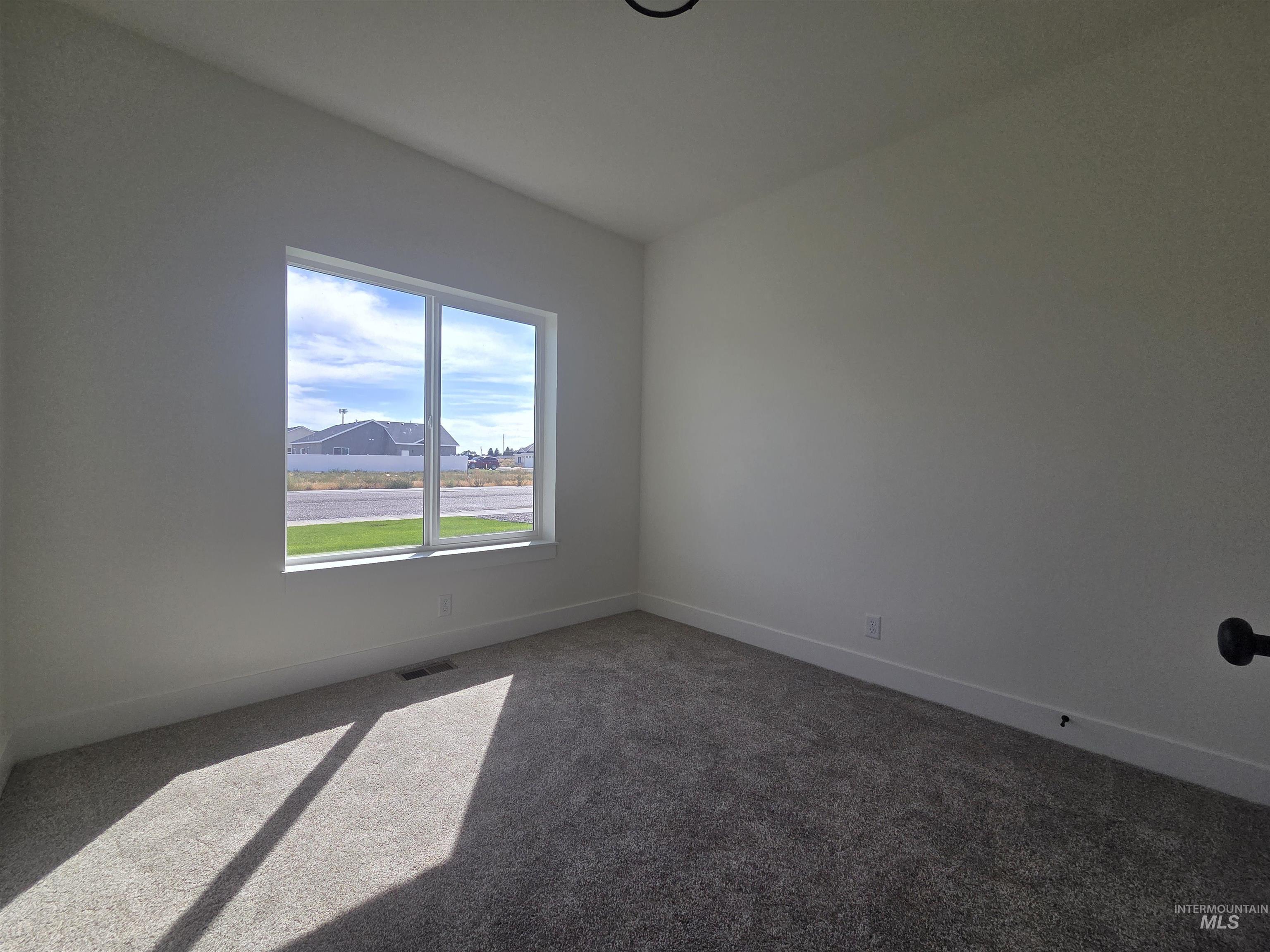 1117 Moss Avenue Property Photo 17