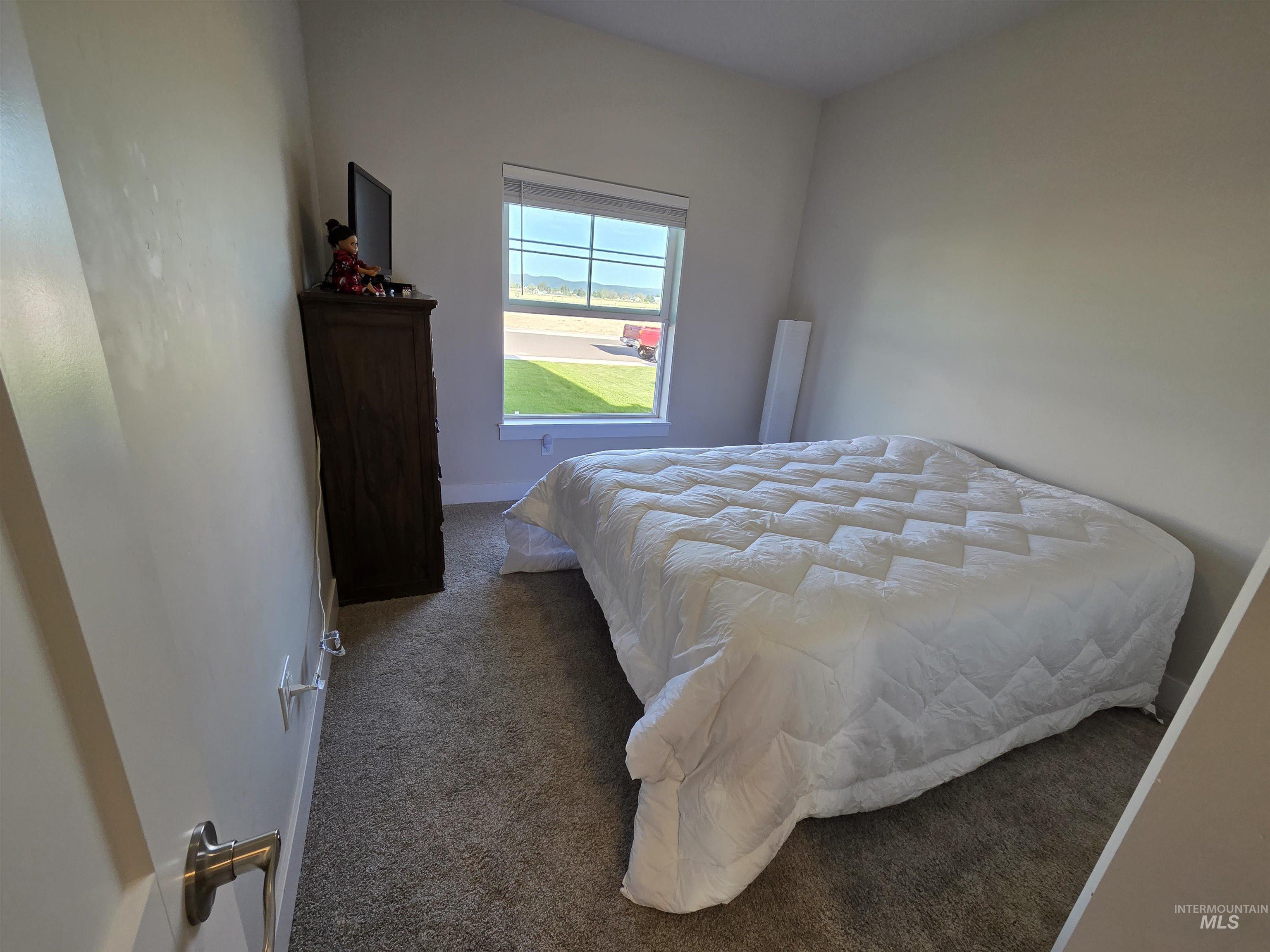 2440 Lotus Ave Property Photo 31