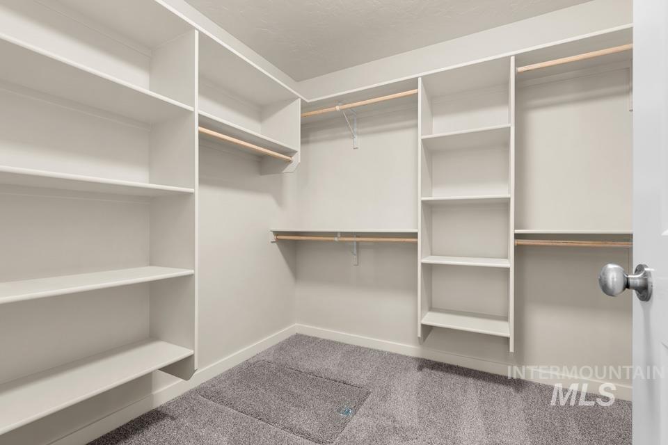 522 Bobcat St. Property Photo 38