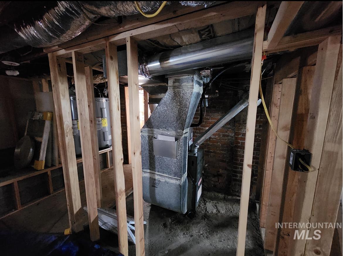 336 2nd Ave N Property Photo 15