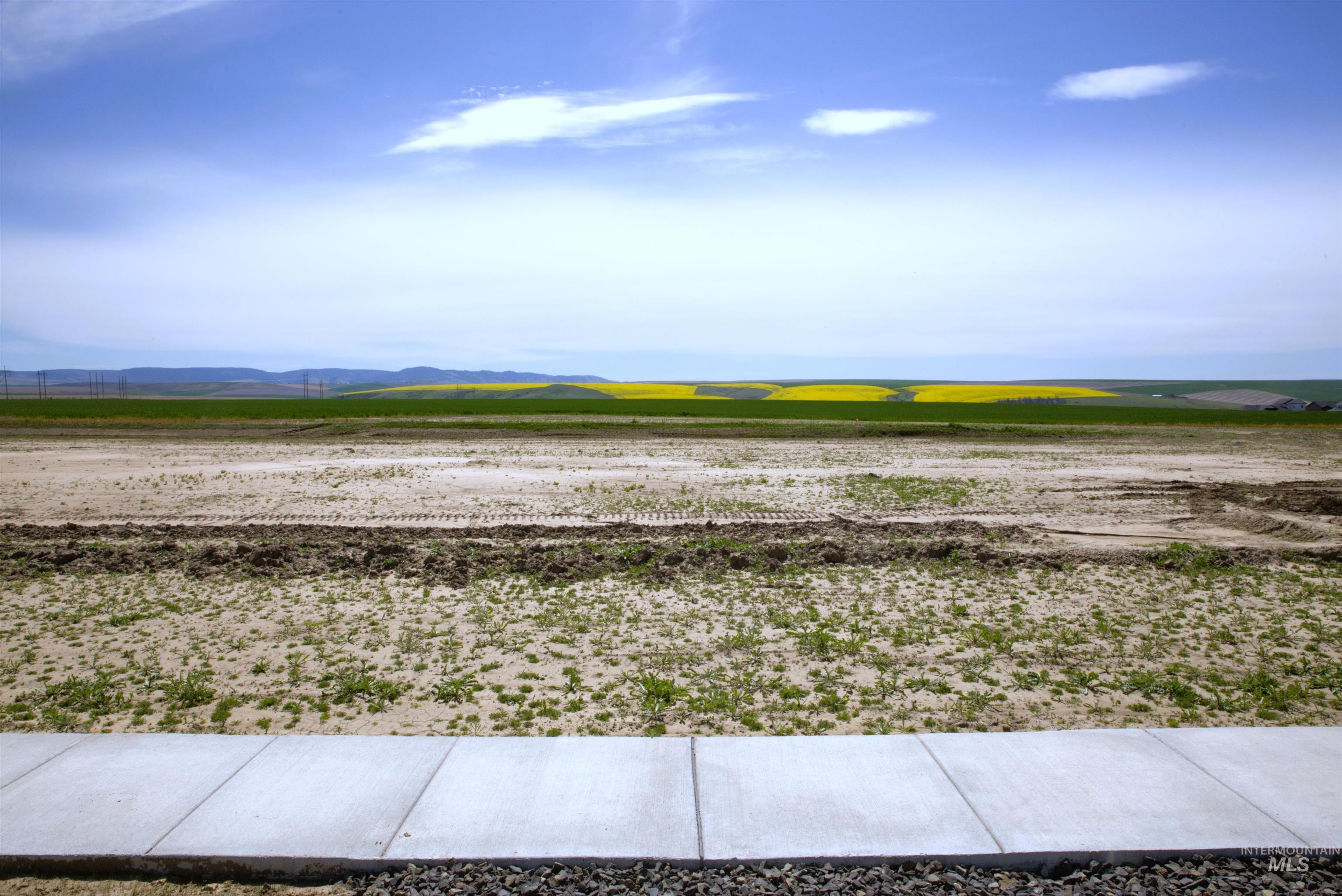 Lot 2 Block 8 Skyview Estates Phase Iv Property Photo 1