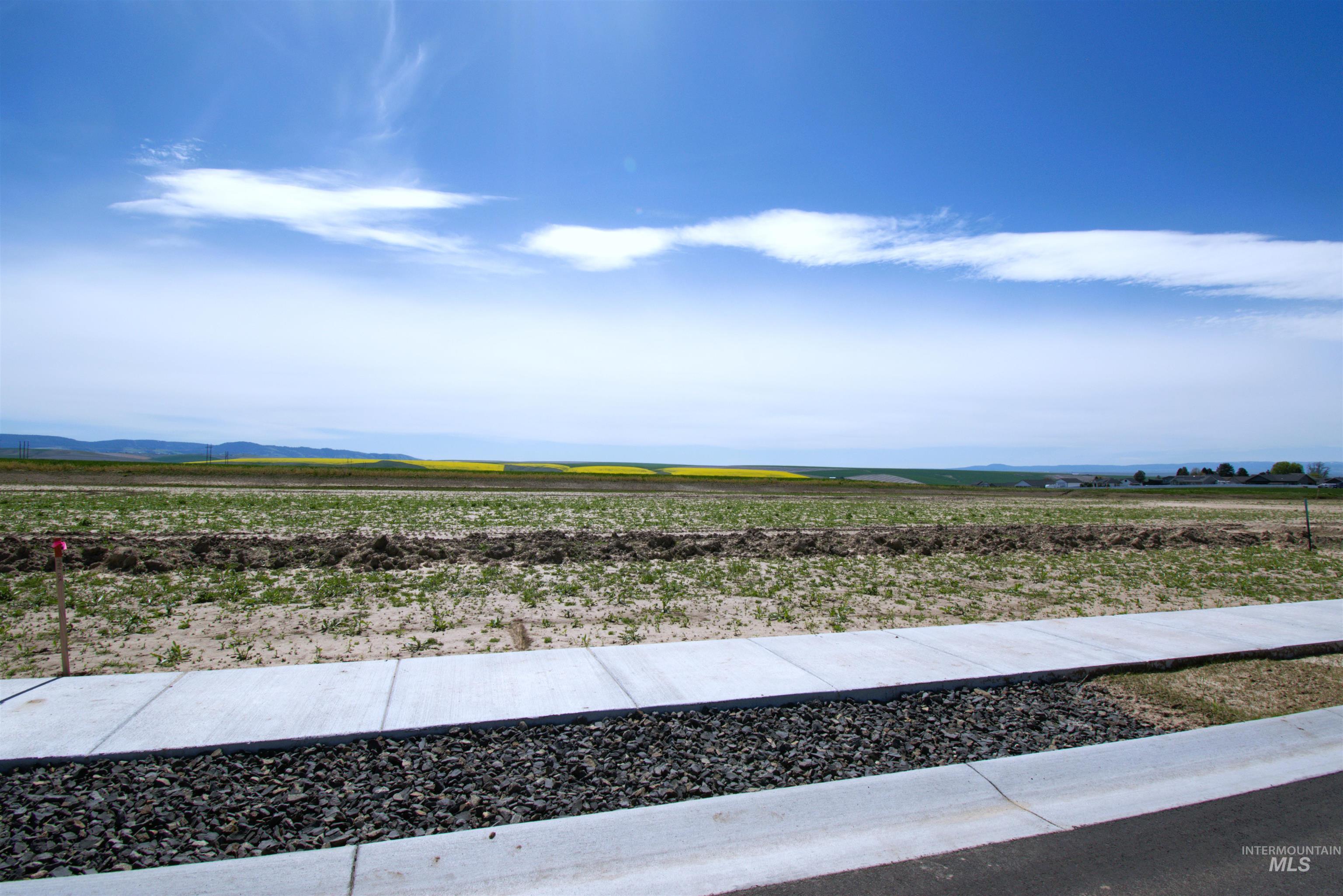 Lot 4 Block 8 Skyview Estates Phase Iv Property Photo 3