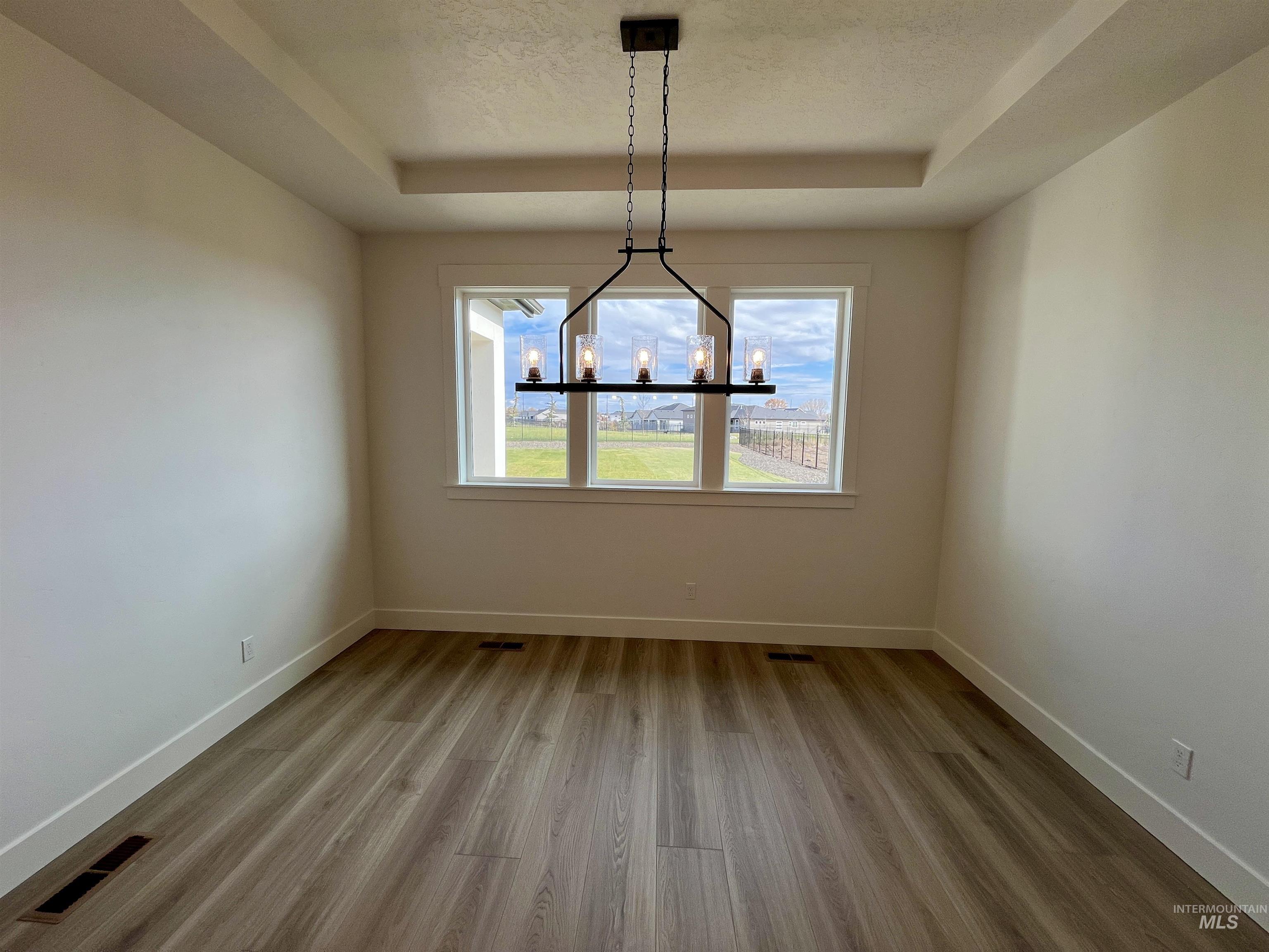 305 S Gearbox Way Property Photo 8