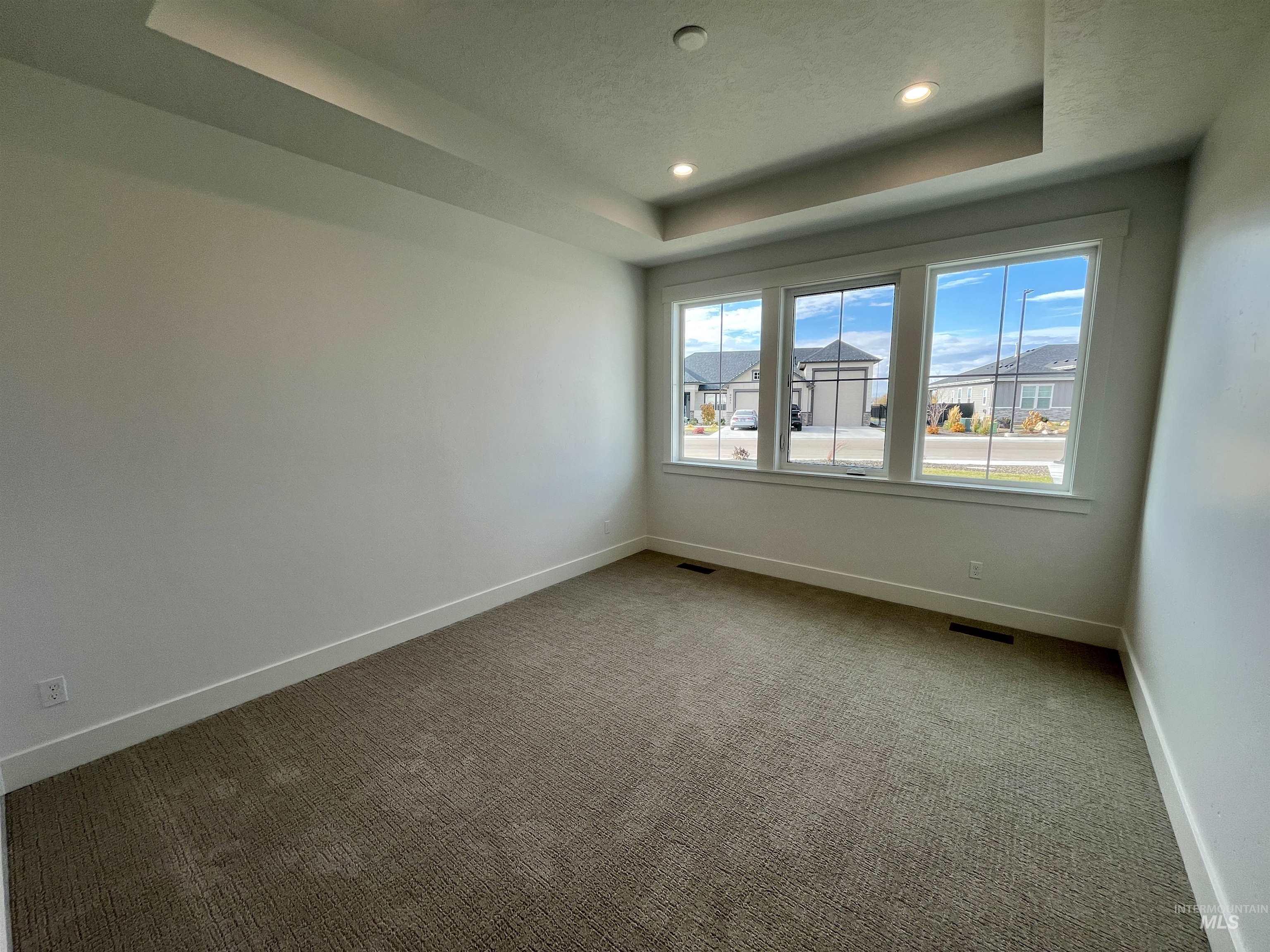 305 S Gearbox Way Property Photo 19