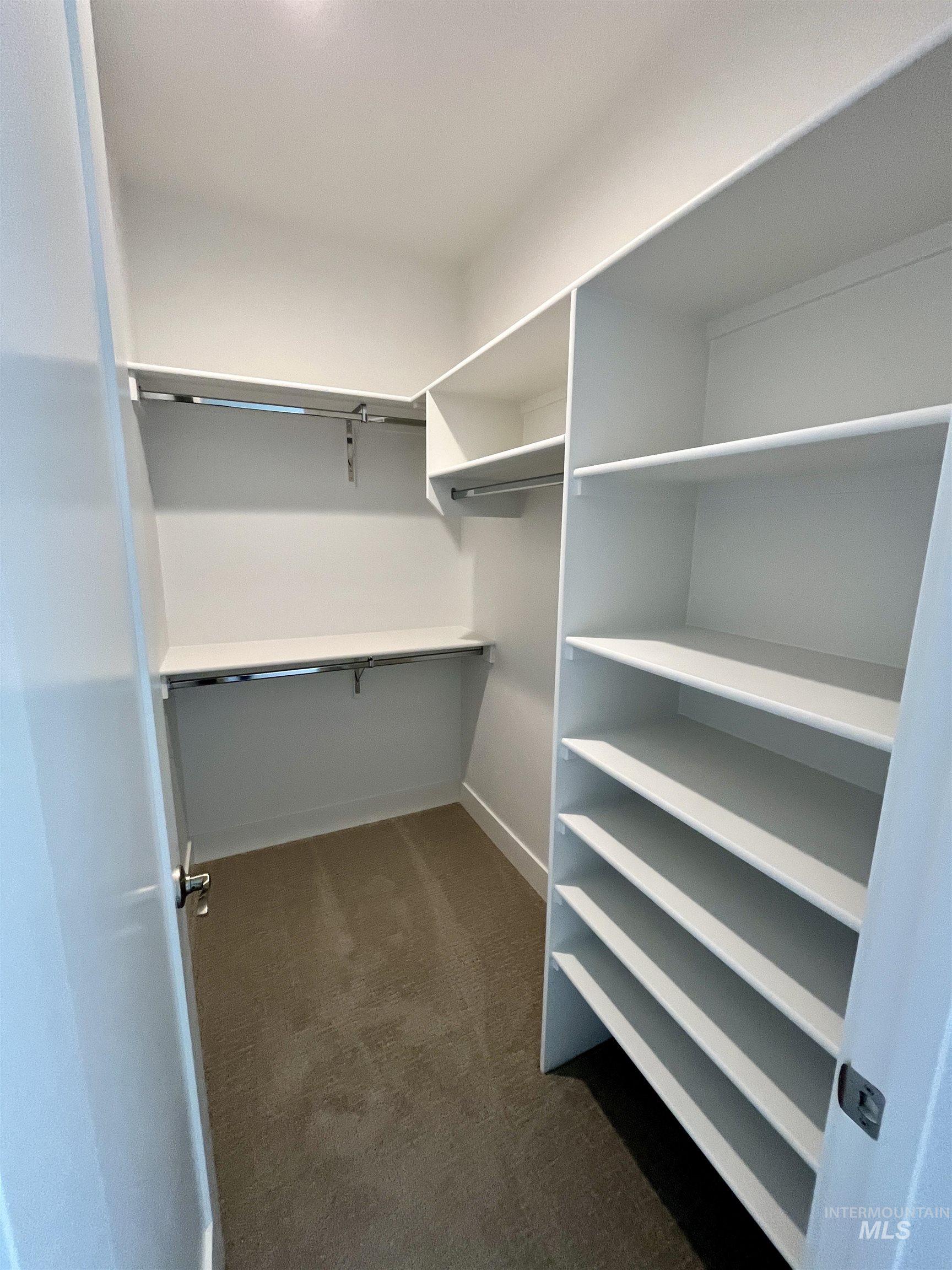305 S Gearbox Way Property Photo 22