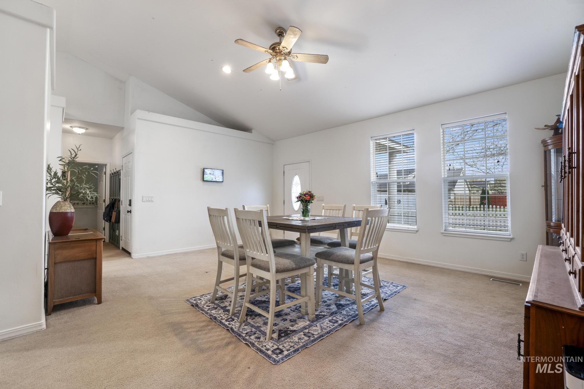 1413 Winterlane Property Photo 7