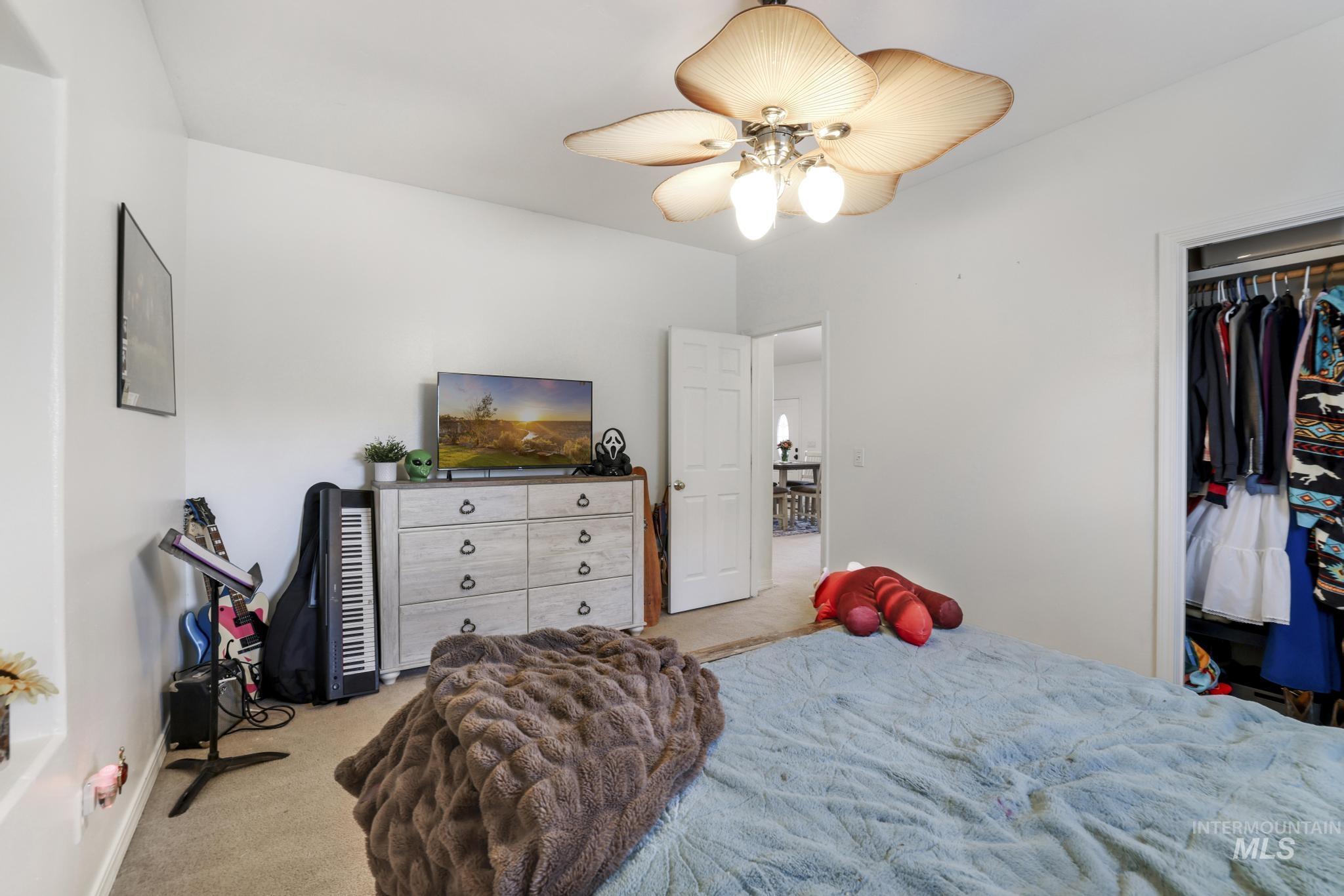 1413 Winterlane Property Photo 15