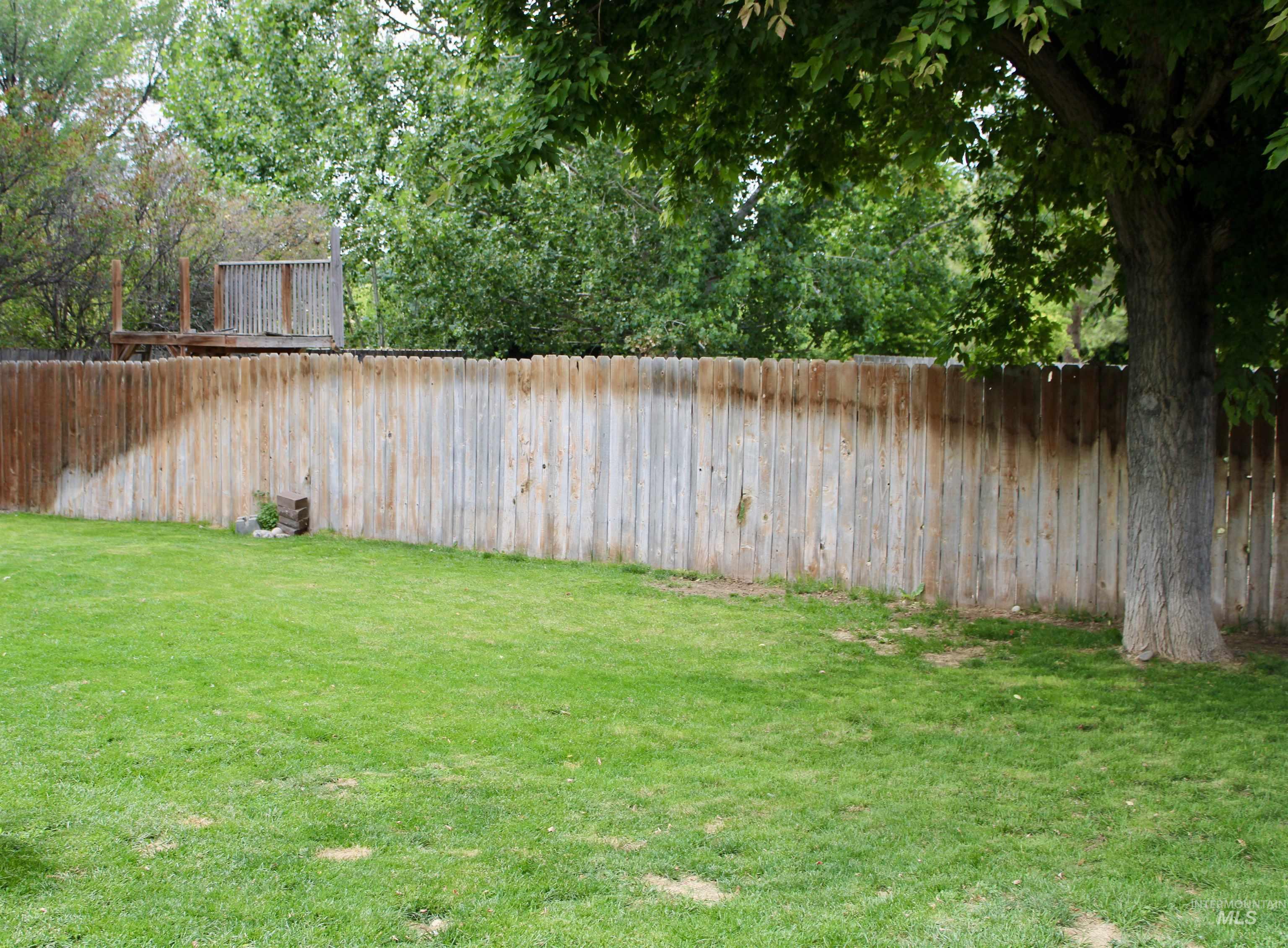 1413 Winterlane Property Photo 18