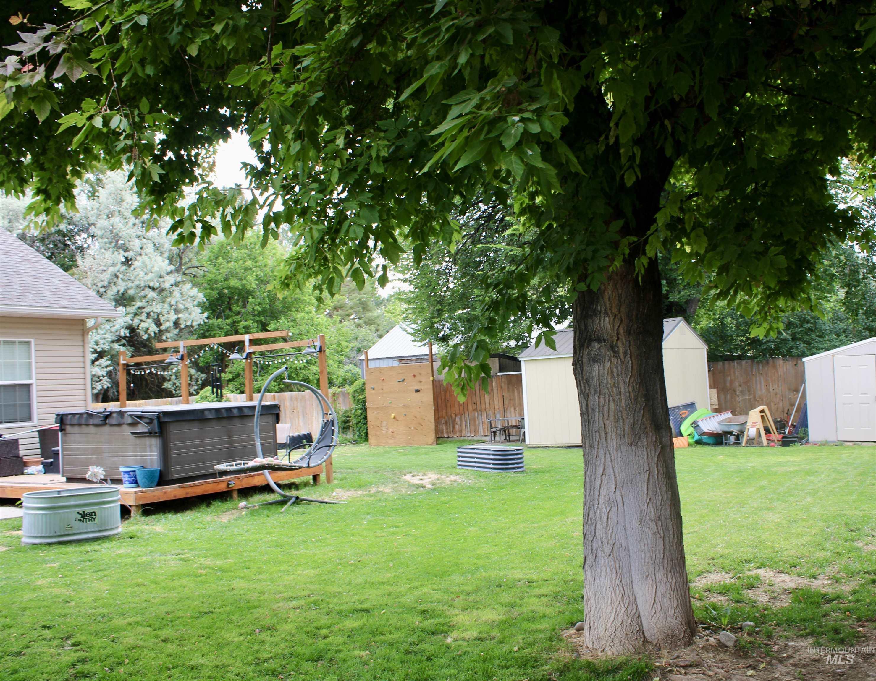 1413 Winterlane Property Photo 24