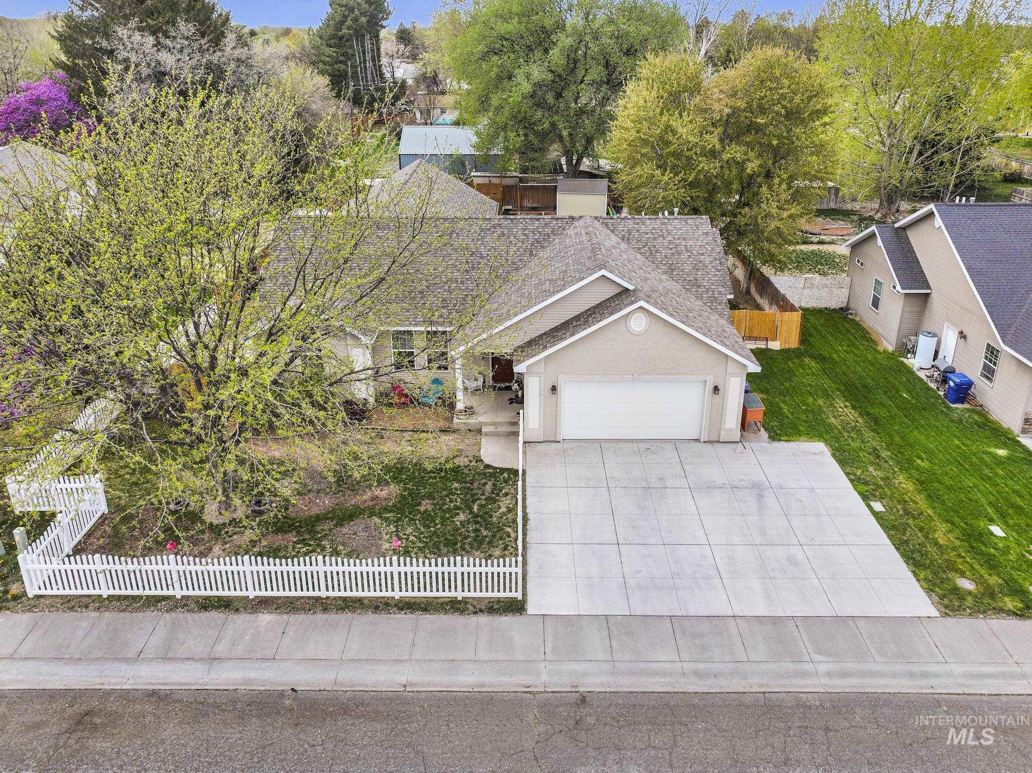 1413 Winterlane Property Photo 26