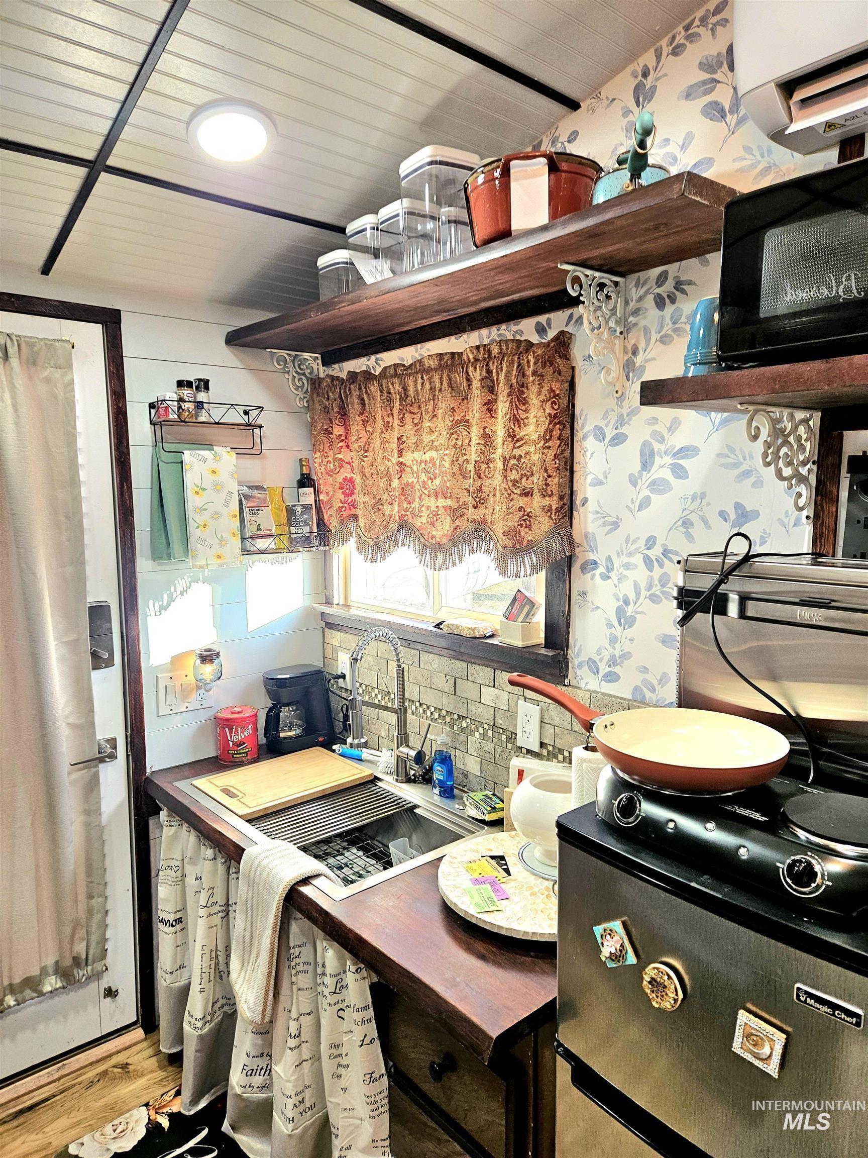 28 Harris Creek Rd Property Photo 29