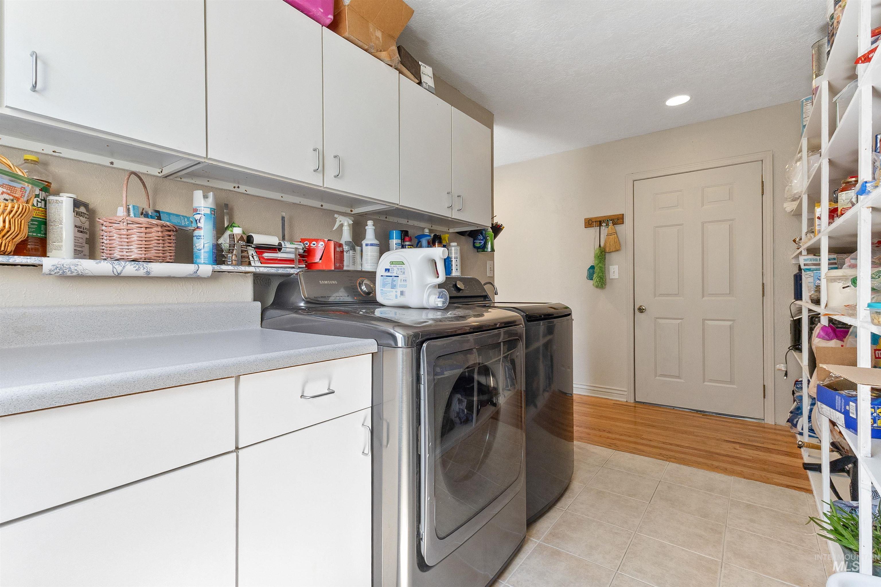 2425 N Redway Road Property Photo 30