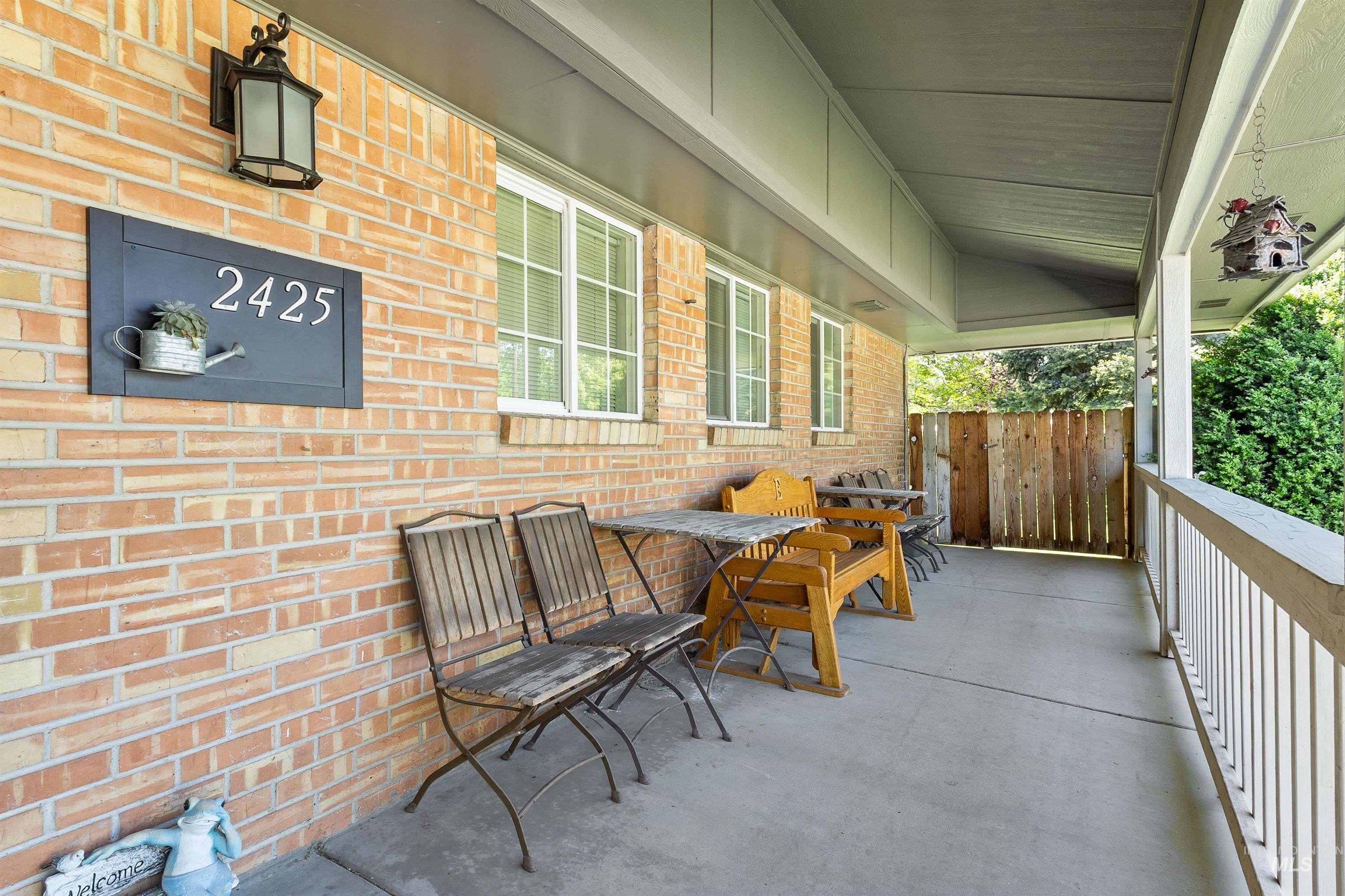 2425 N Redway Road Property Photo 49