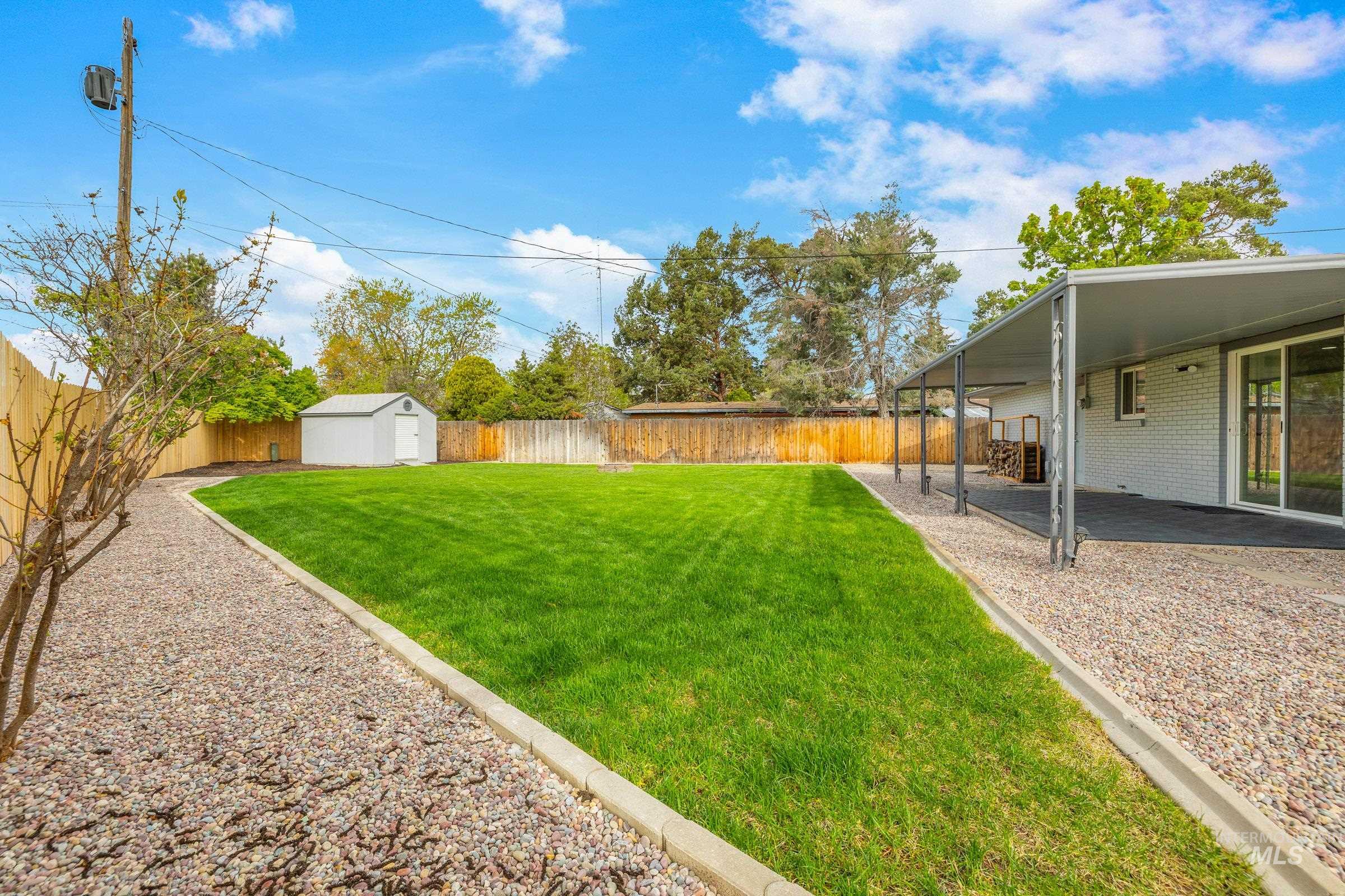 6809 W Brentwood Dr Property Photo 38