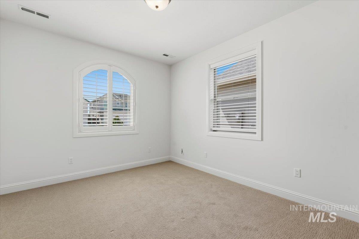 2016 E Mainacht St Property Photo 24